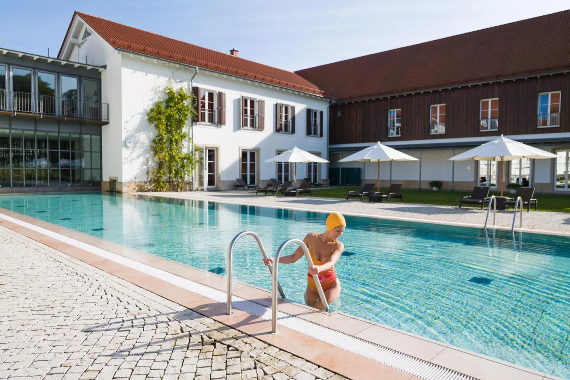 Property building in Gräflicher Park Health & Balance Resort