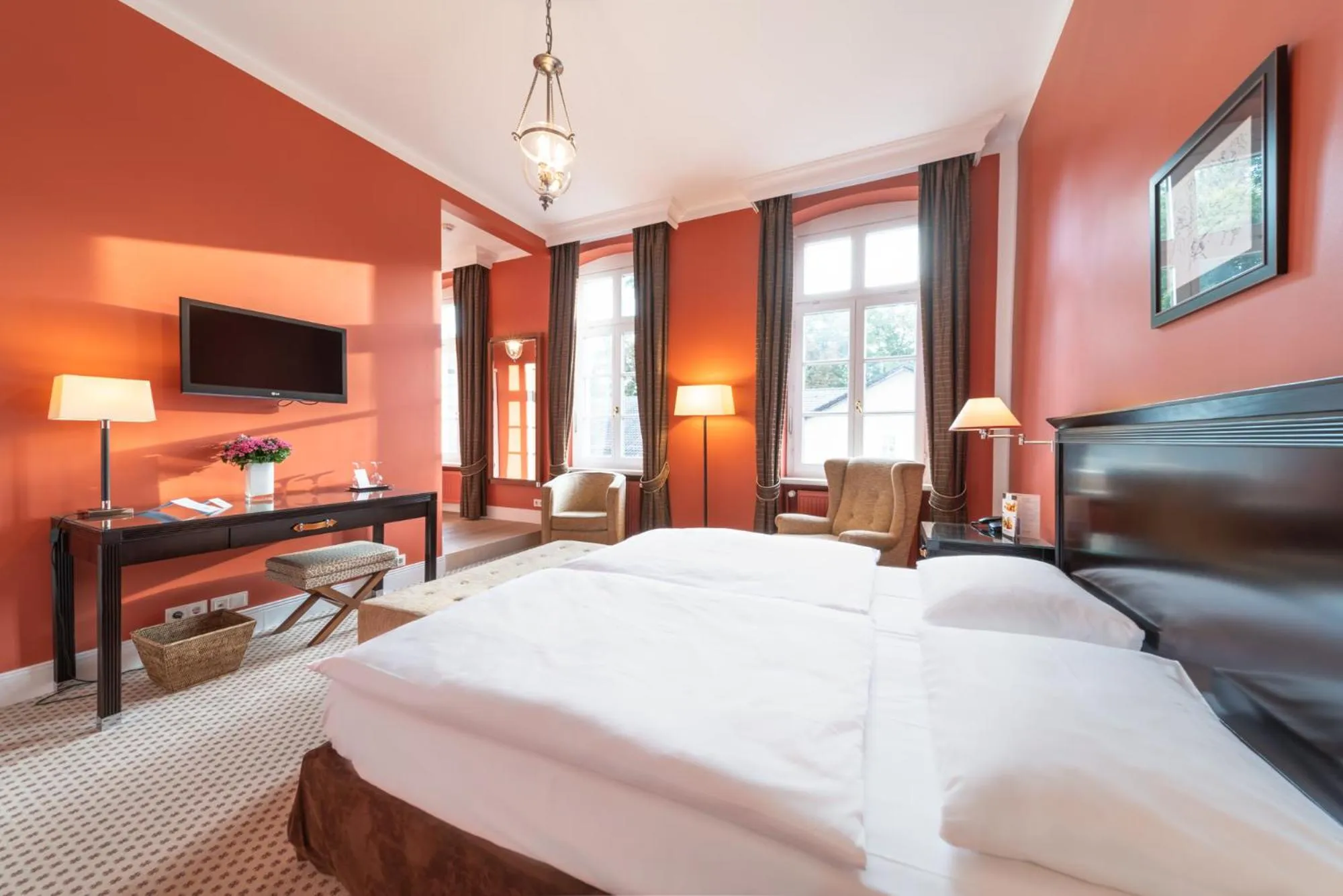 Photo of the whole room, Bed in Gräflicher Park Health & Balance Resort