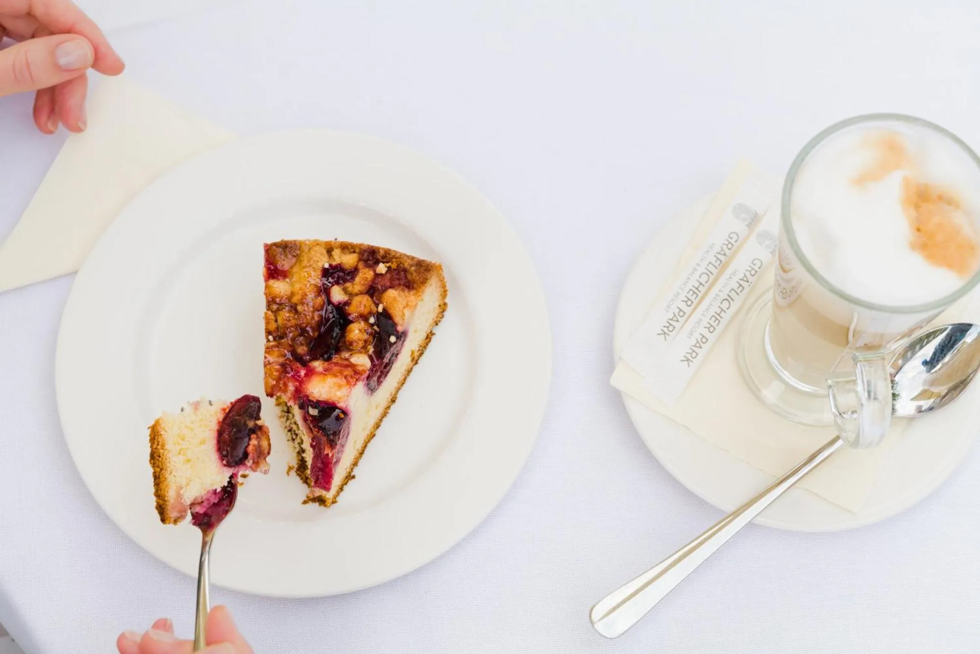 Restaurant/places to eat in Gräflicher Park Health & Balance Resort