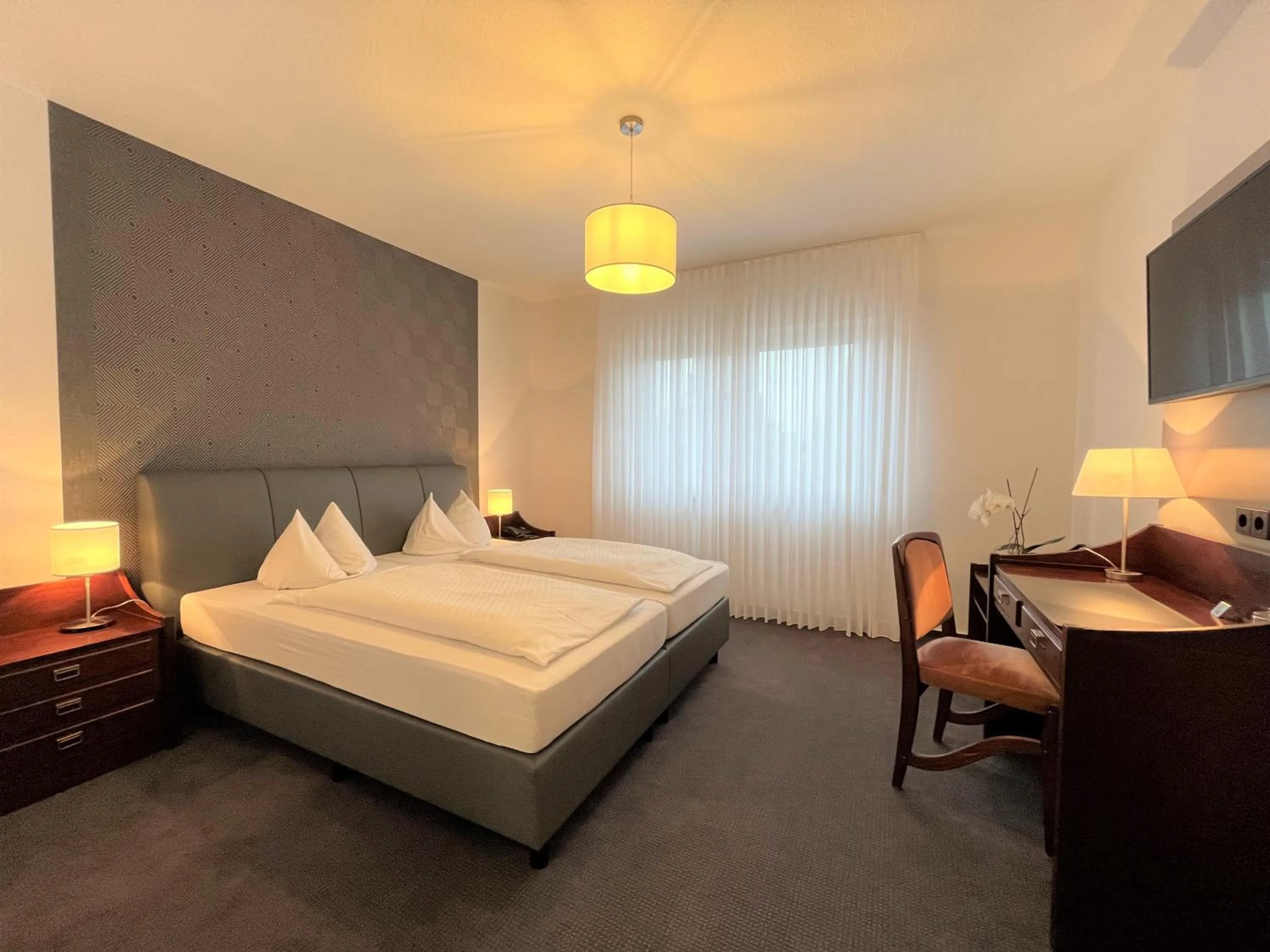 Photo of the whole room, Bed in Hotel Garni Geisler