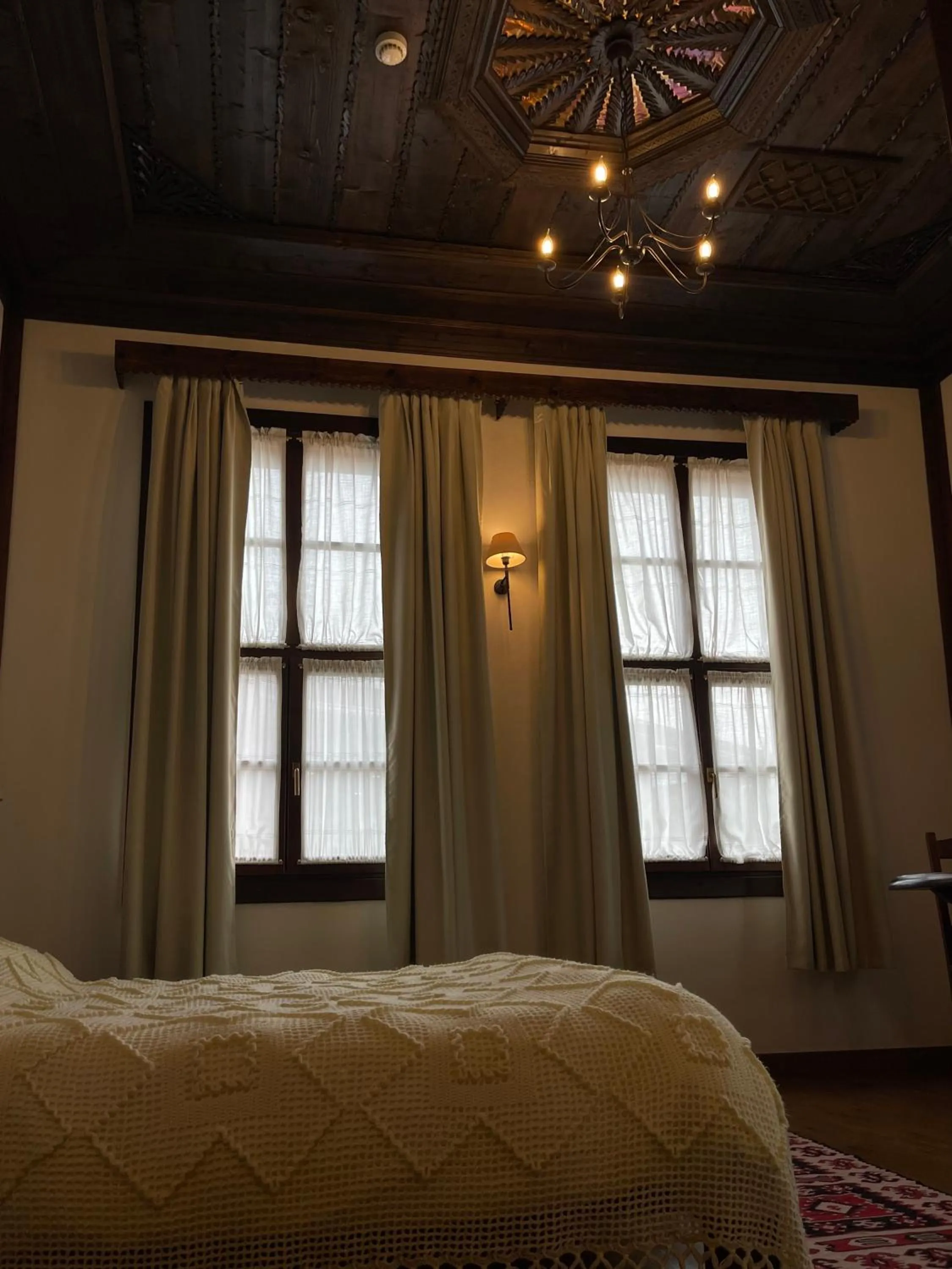 Bed in Hotel Mangalemi