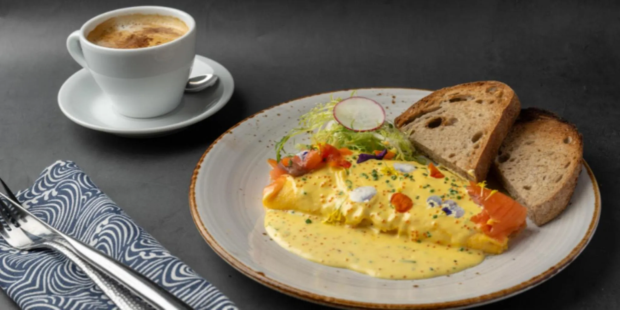 Restaurant/places to eat in AMOY by Far East Hospitality