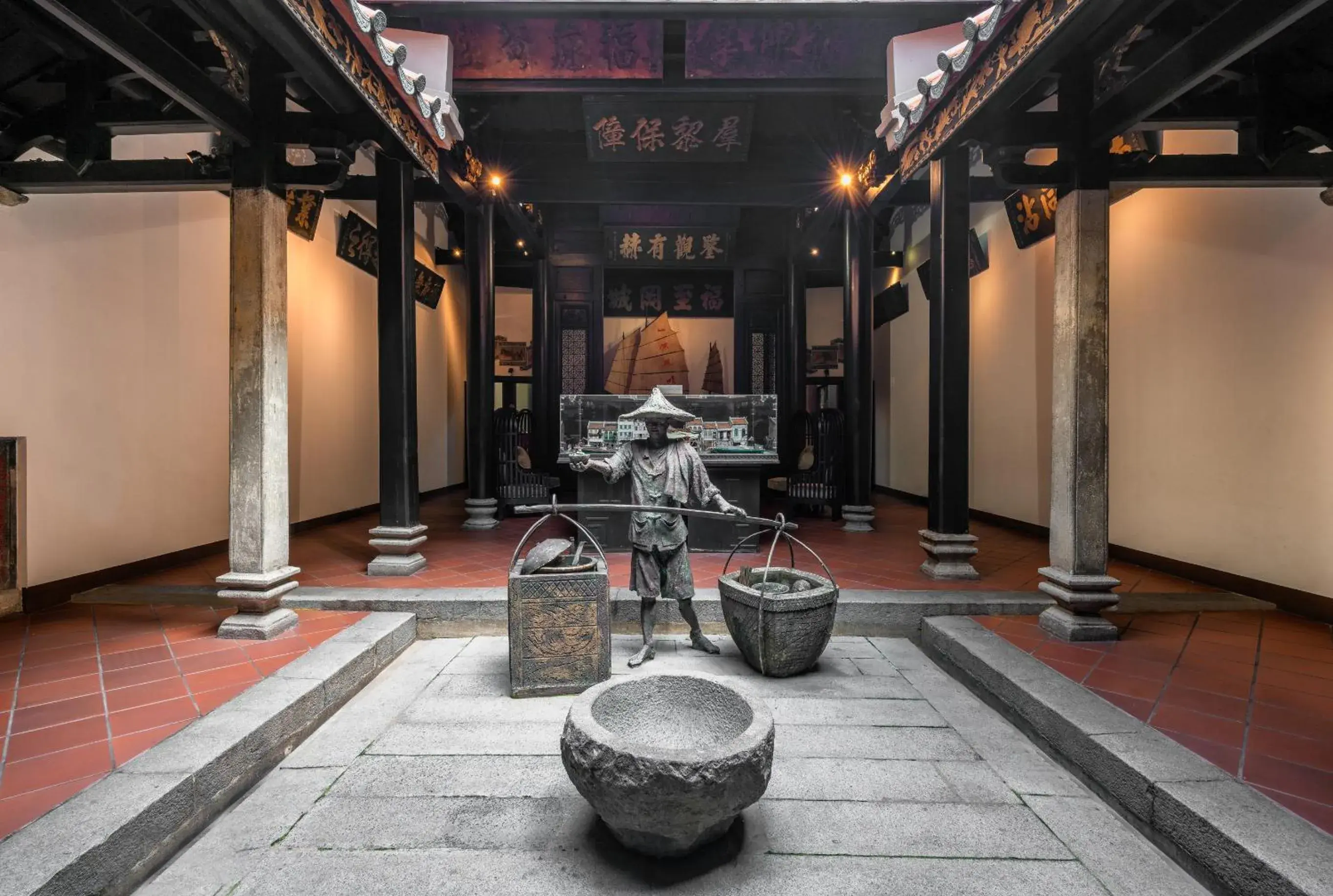 Property building in AMOY by Far East Hospitality Property building in AMOY by Far East Hospitality