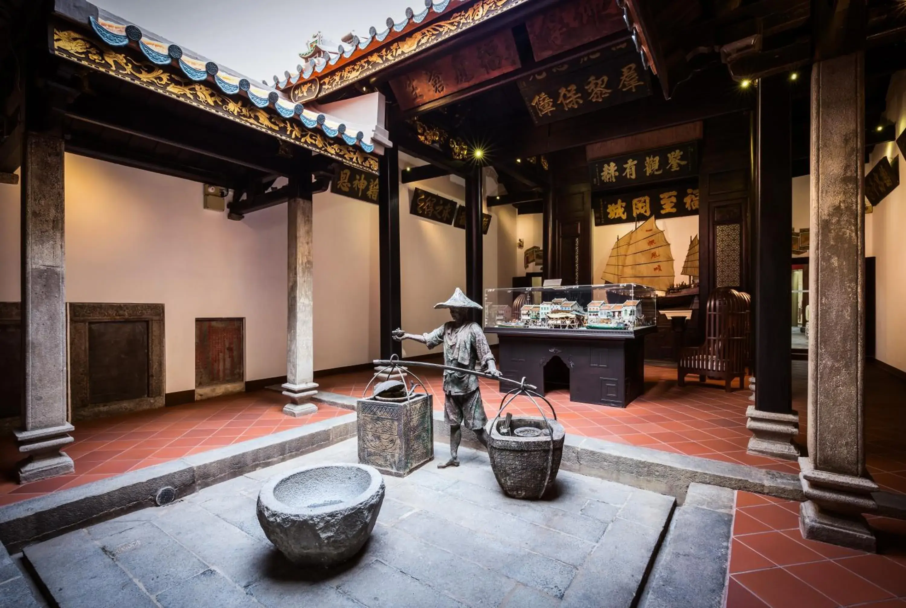 Property building in AMOY by Far East Hospitality Property building in AMOY by Far East Hospitality