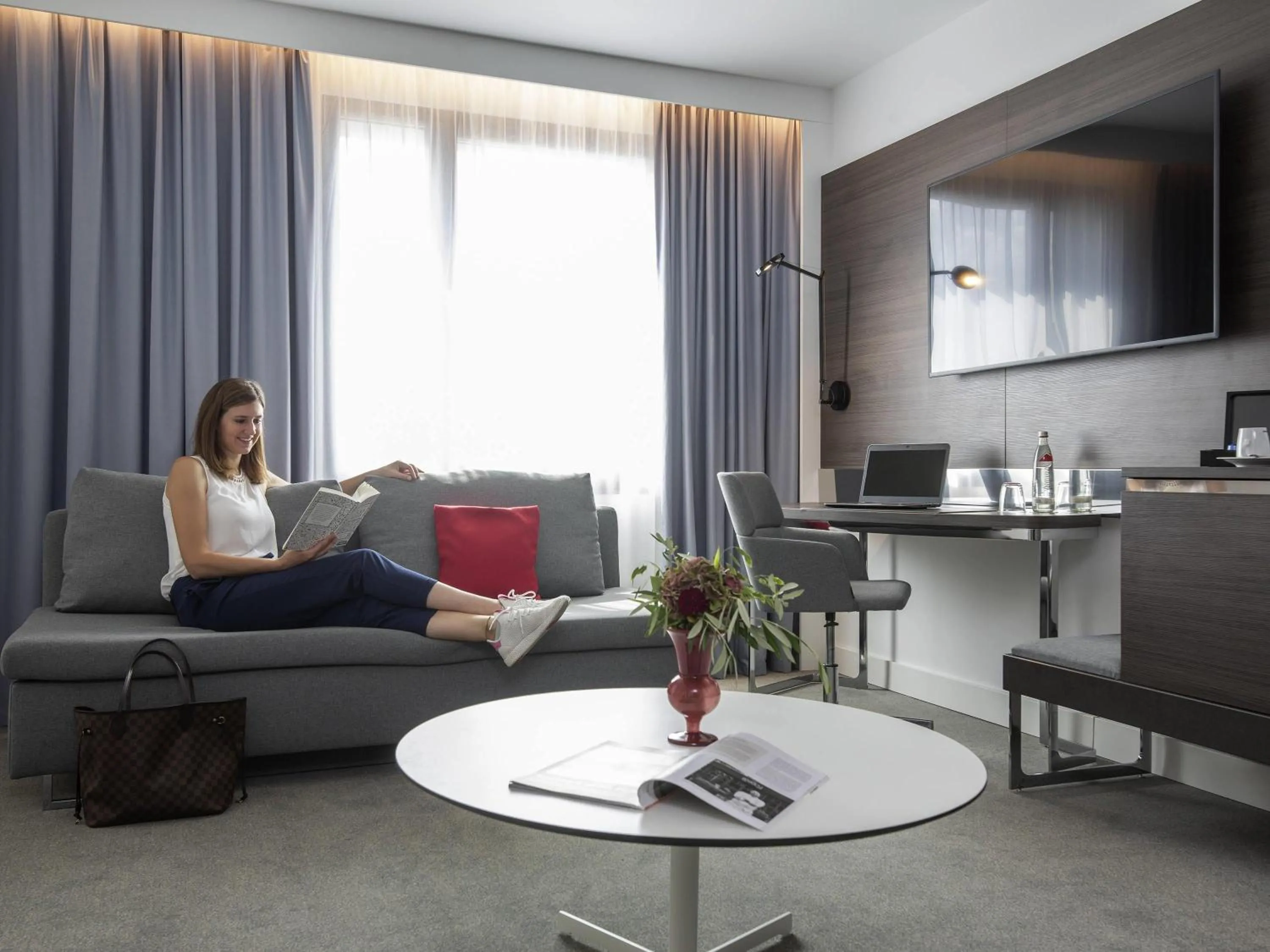 Bedroom in Novotel Hamburg City Alster