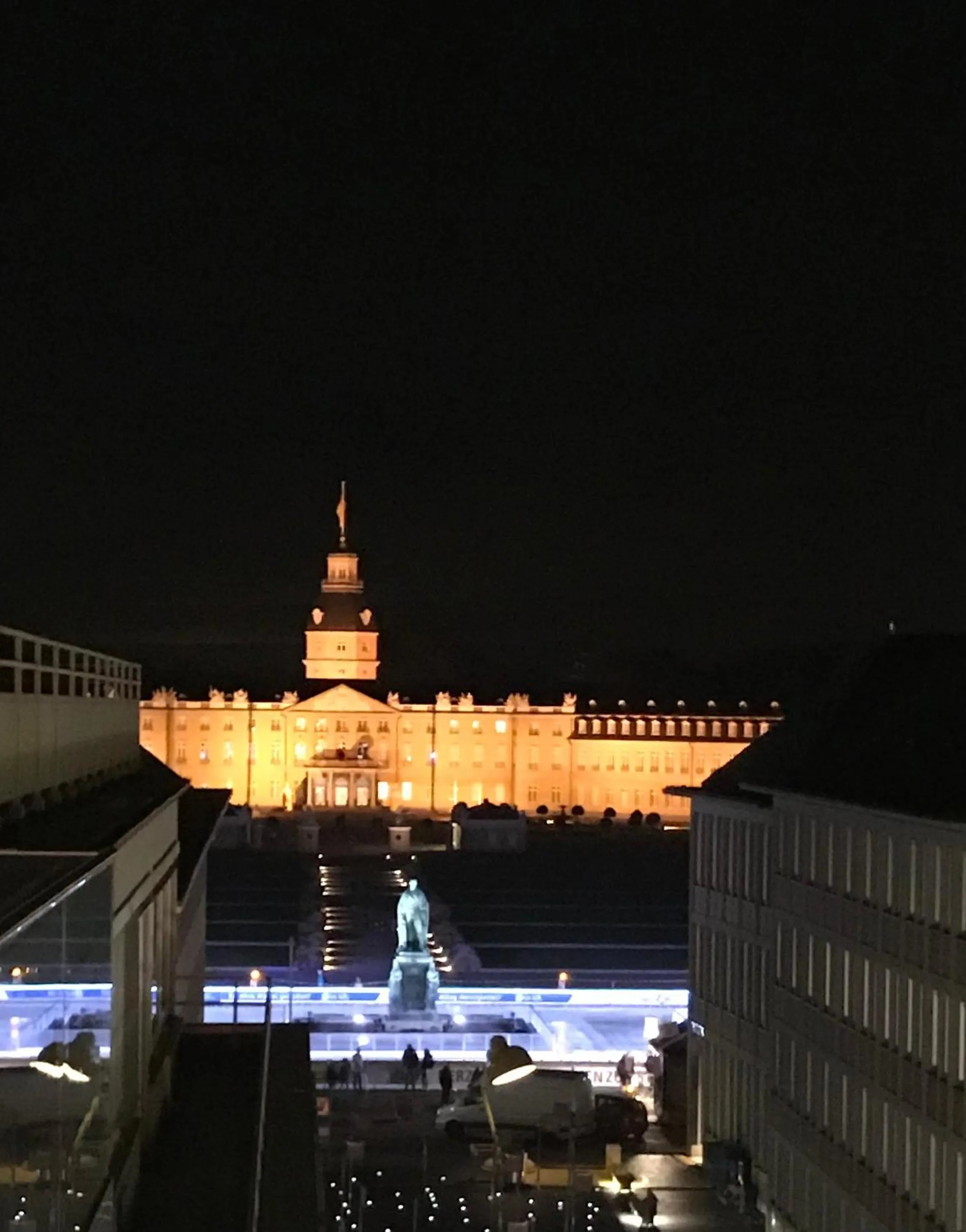 Landmark view in Hotel Am Markt