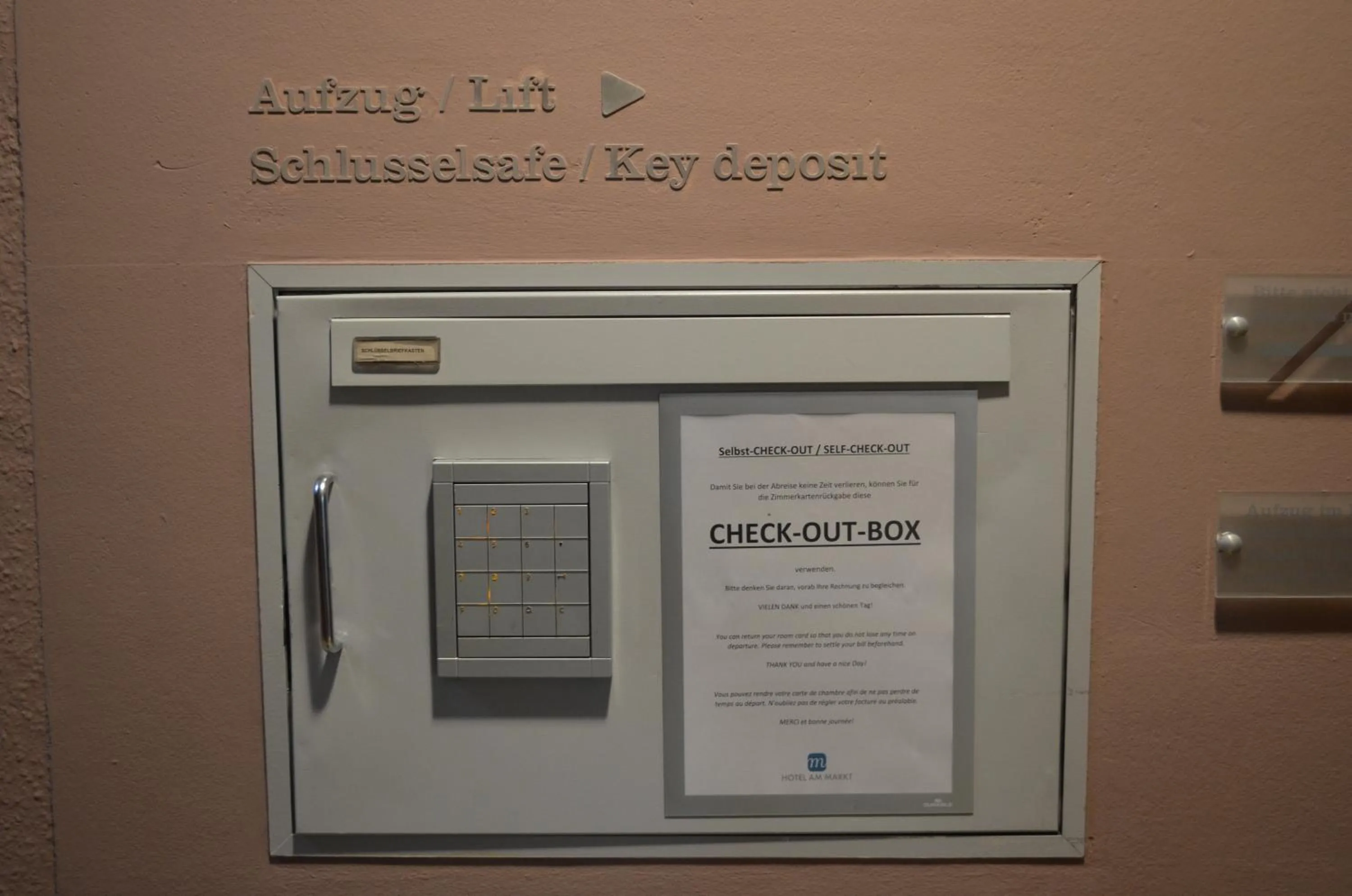 Lobby or reception in Hotel Am Markt