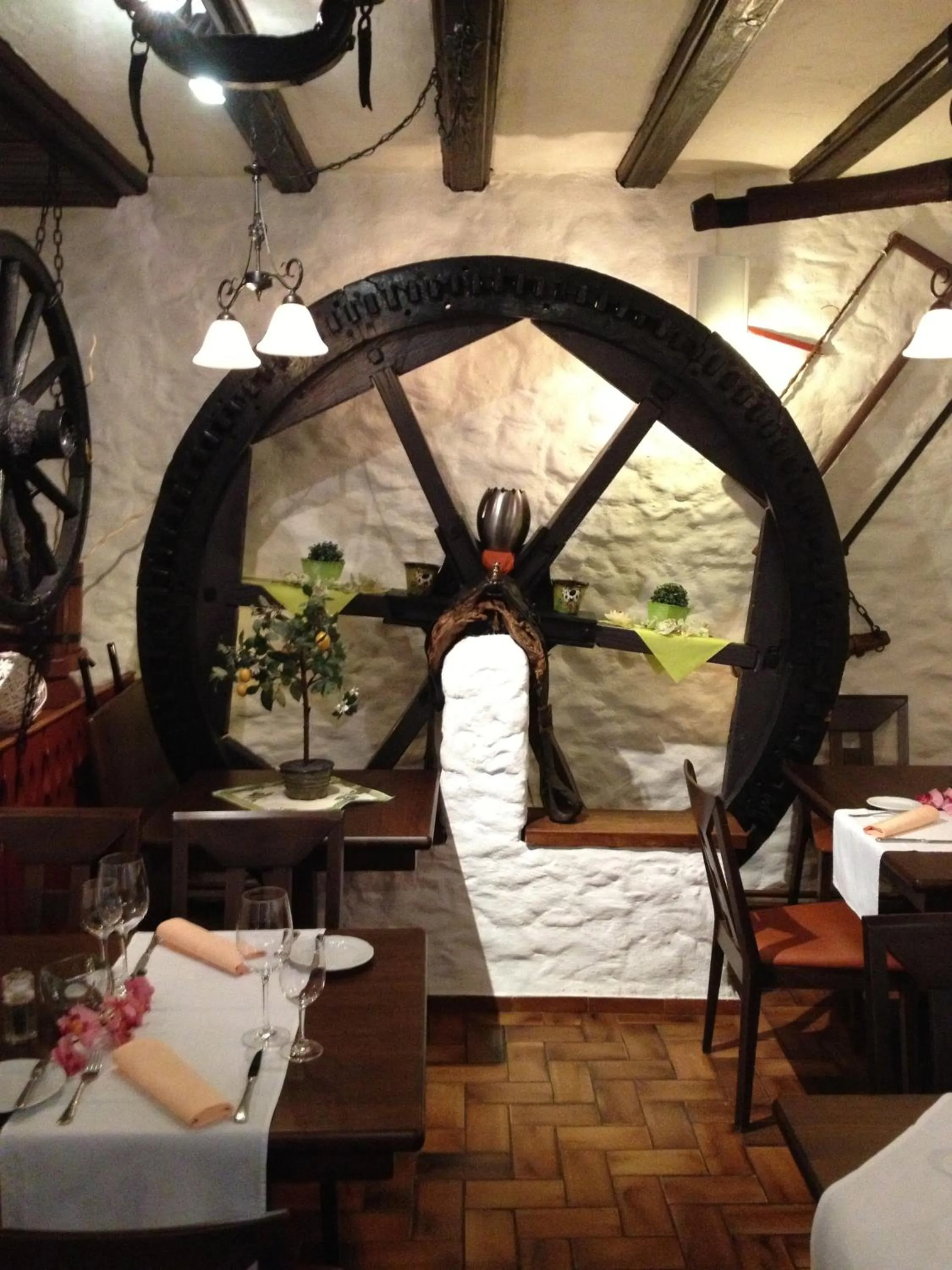 Restaurant/places to eat in Hotel-Restaurant Walkmühle