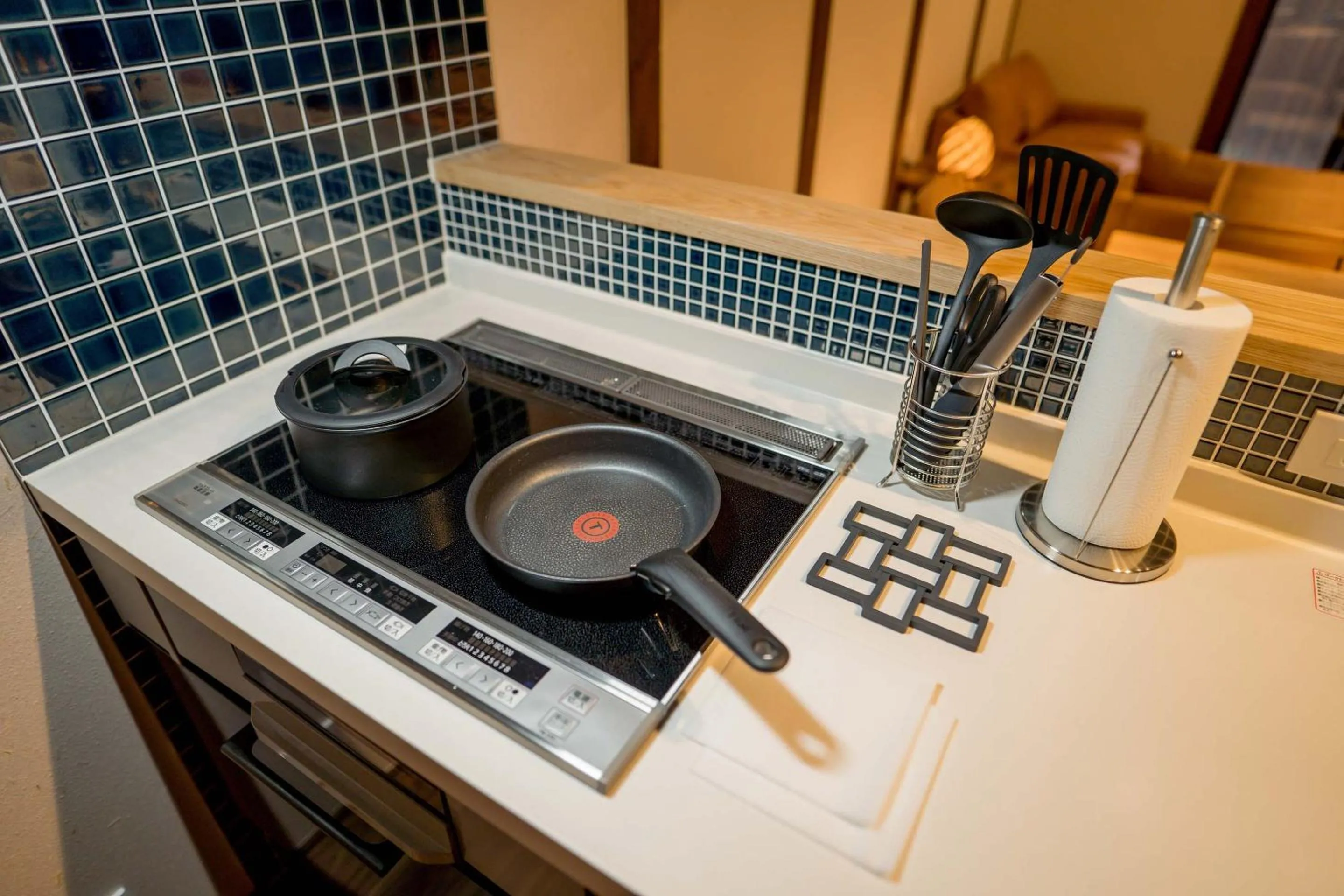 kitchen in RESI STAY Villa Silktree