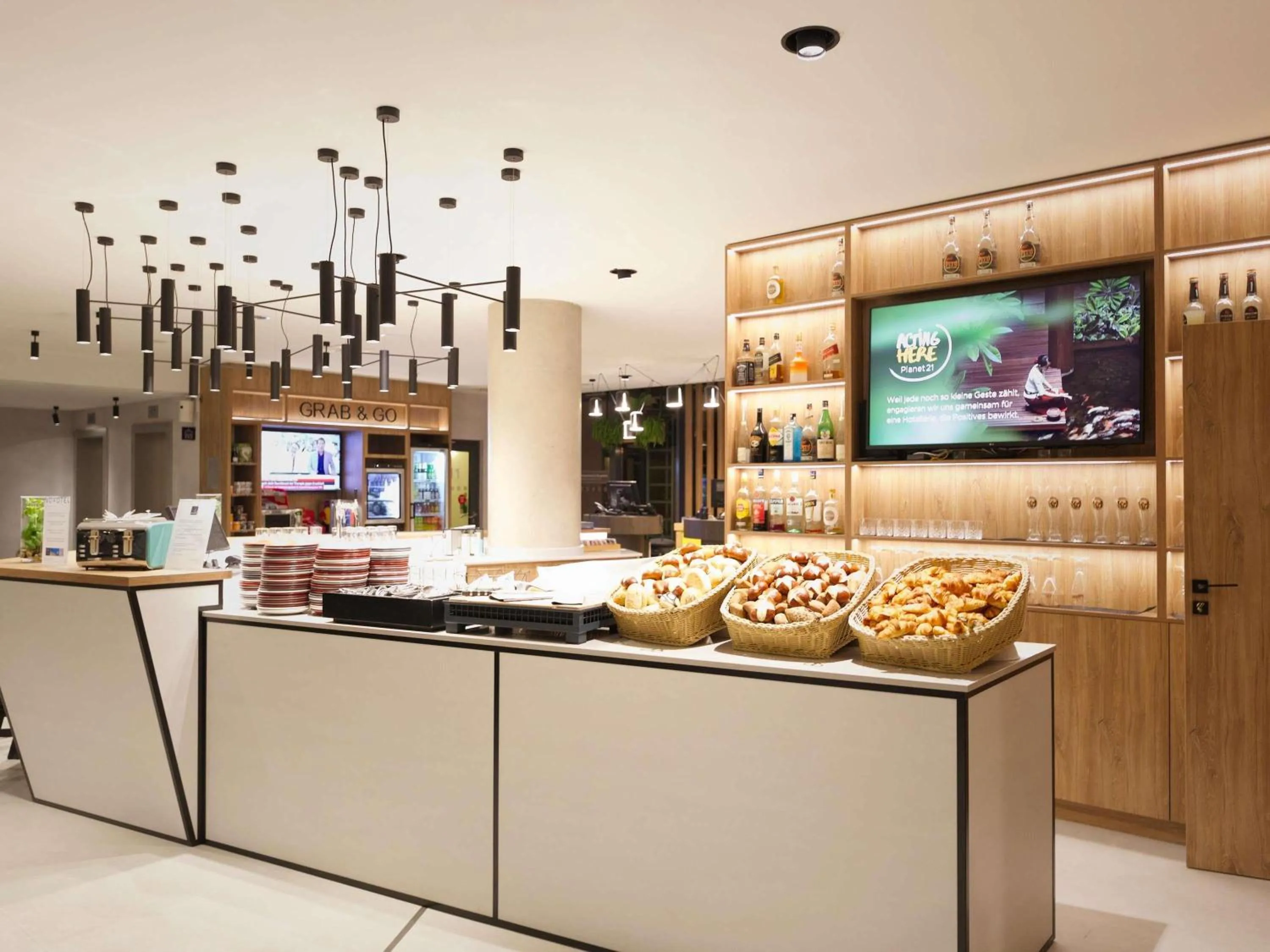 Breakfast in Novotel Suites Berlin City Potsdamer Platz