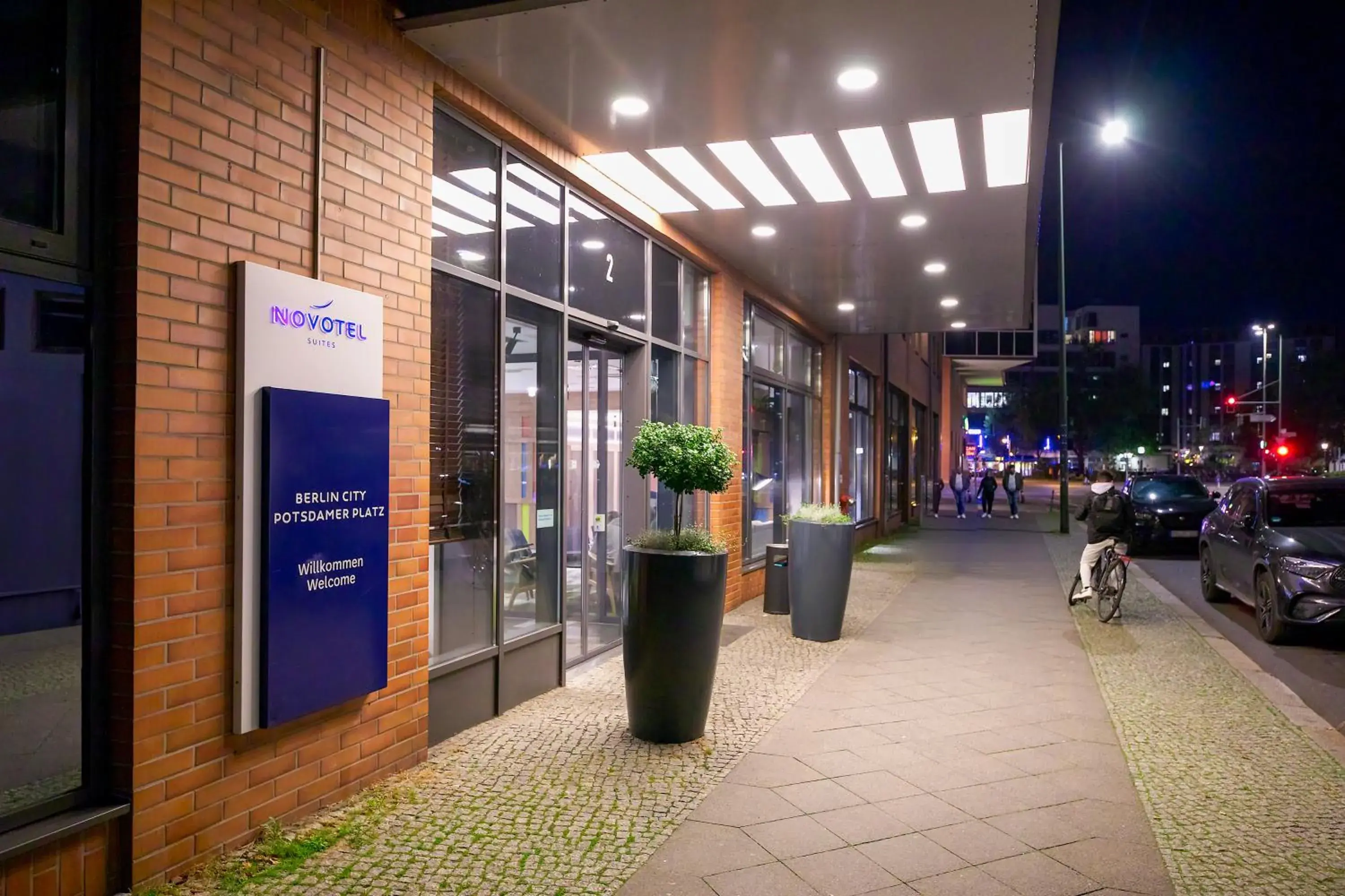 Property building in Novotel Suites Berlin City Potsdamer Platz Property building in Novotel Suites Berlin City Potsdamer Platz