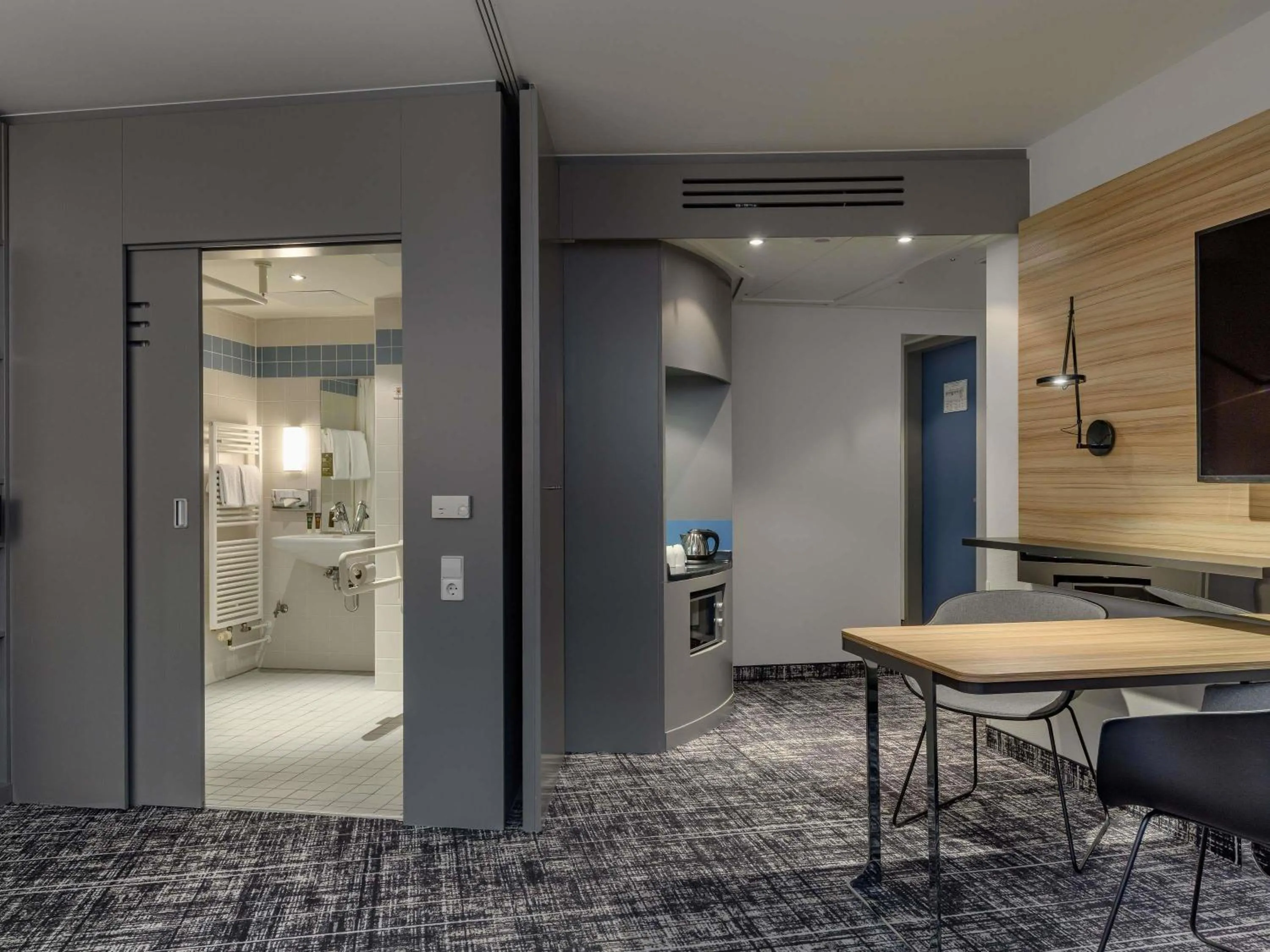 Bedroom in Novotel Suites Berlin City Potsdamer Platz