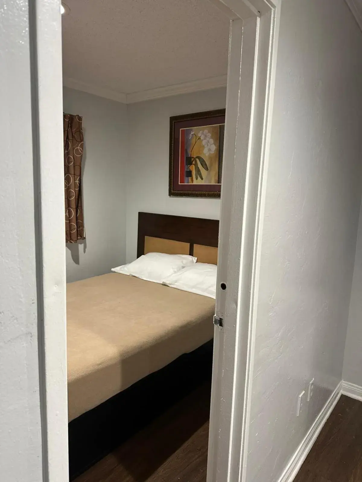 Bedroom in Heritage Inn Bedroom in Heritage Inn