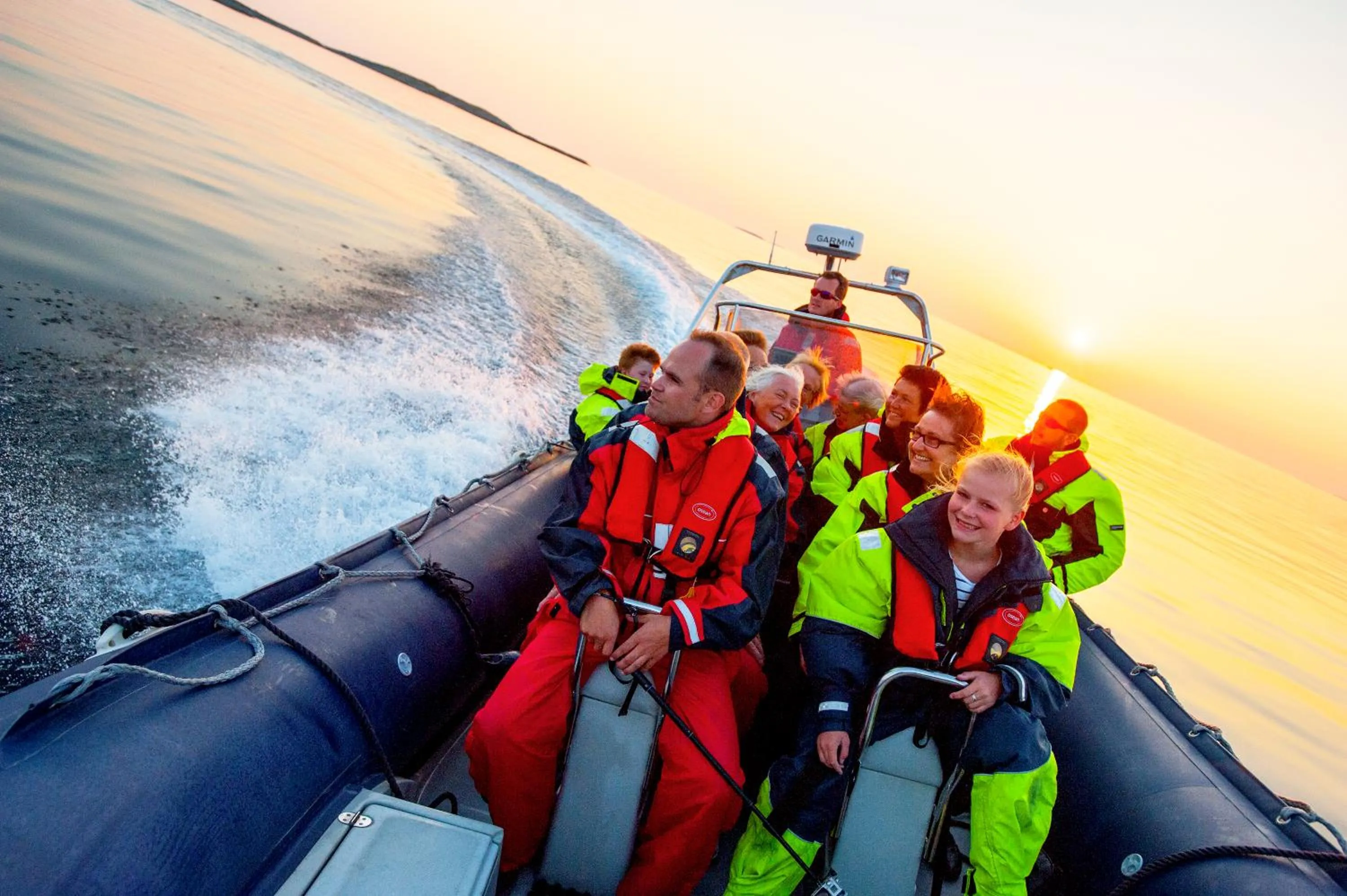 People in Gulbrakka Basecamp