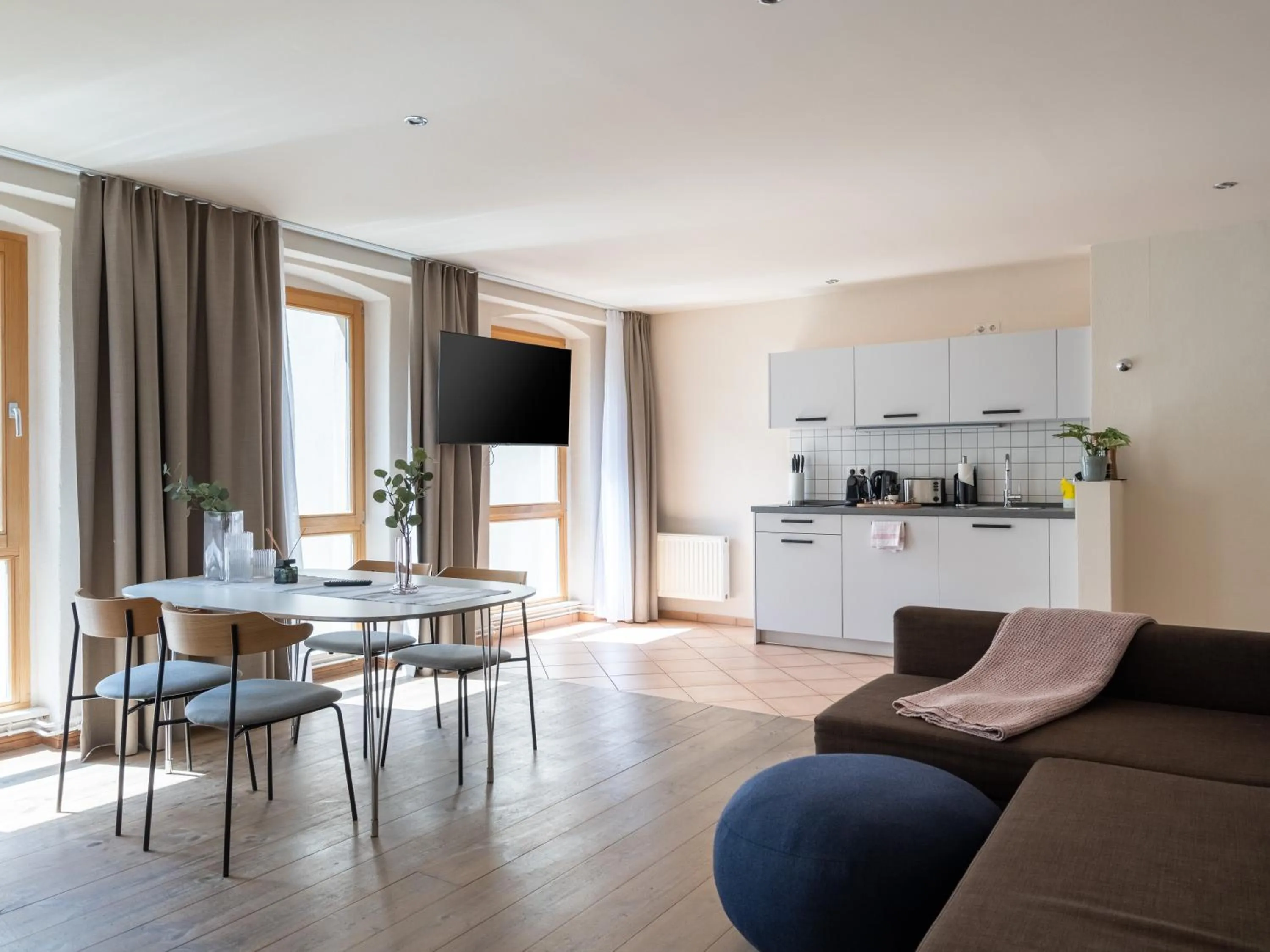 Photo of the whole room in Schoenhouse Avenue - Digital Access