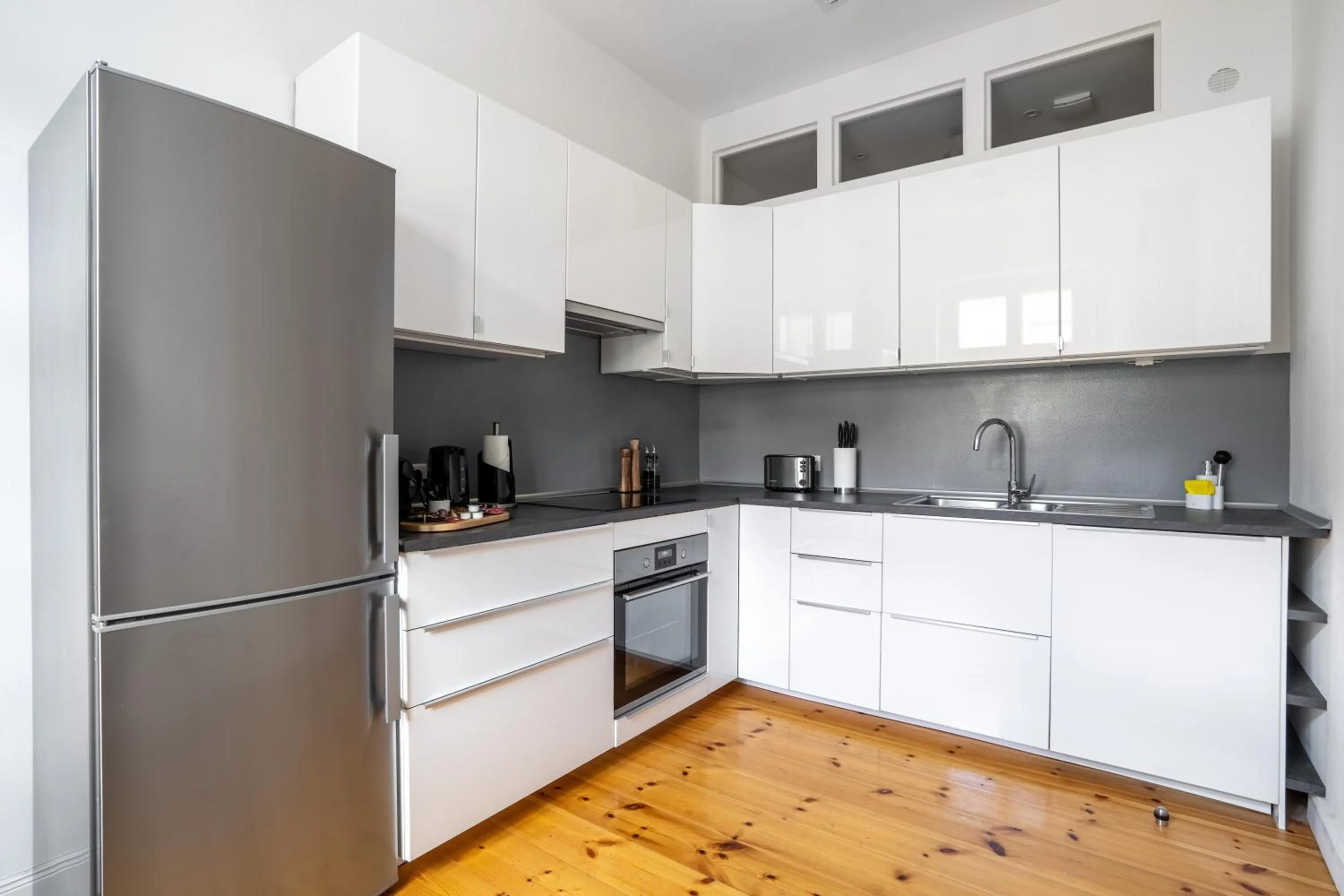 Kitchen or kitchenette in Schoenhouse Avenue - Digital Access