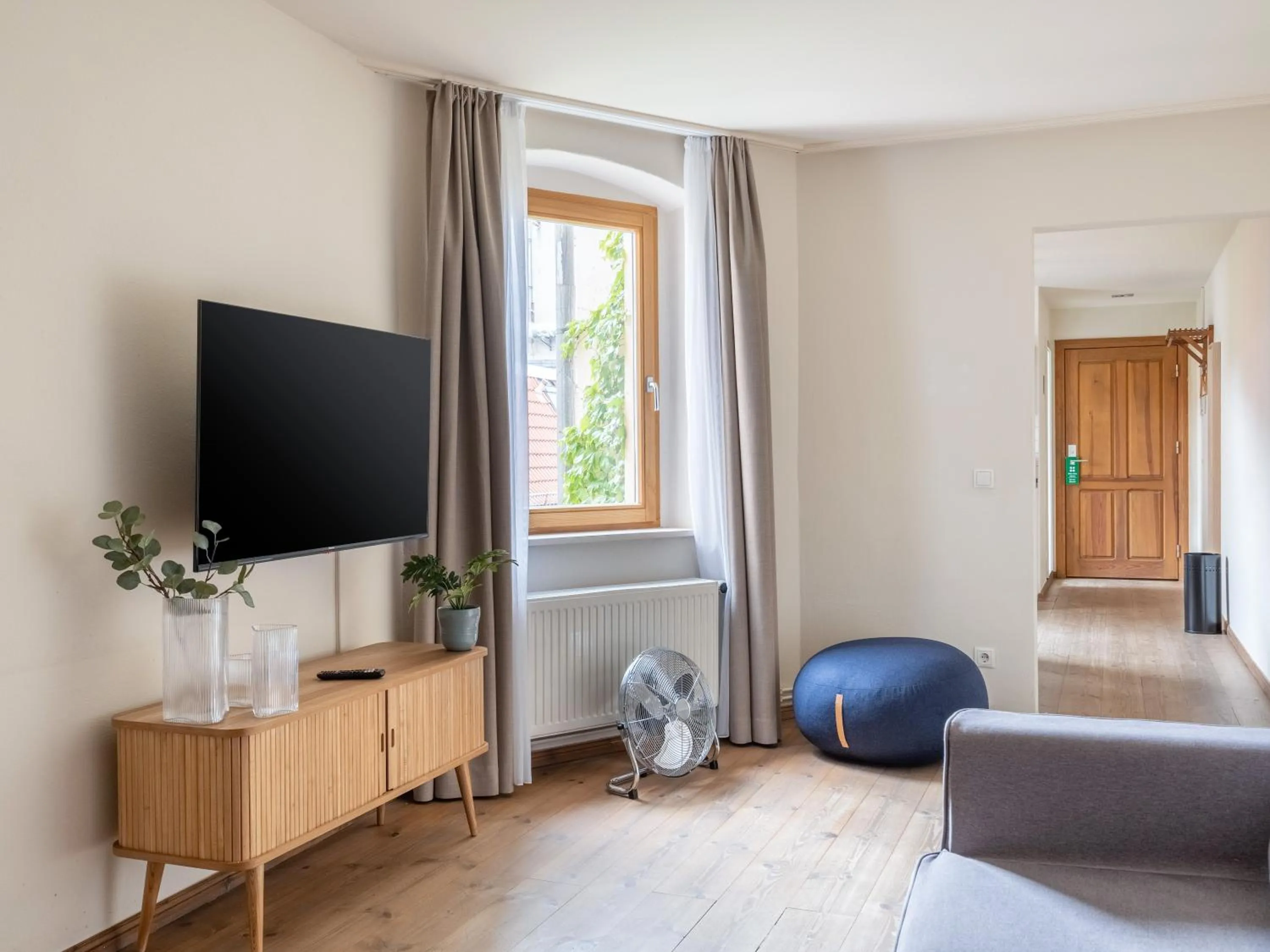 TV and multimedia in Schoenhouse Avenue - Digital Access