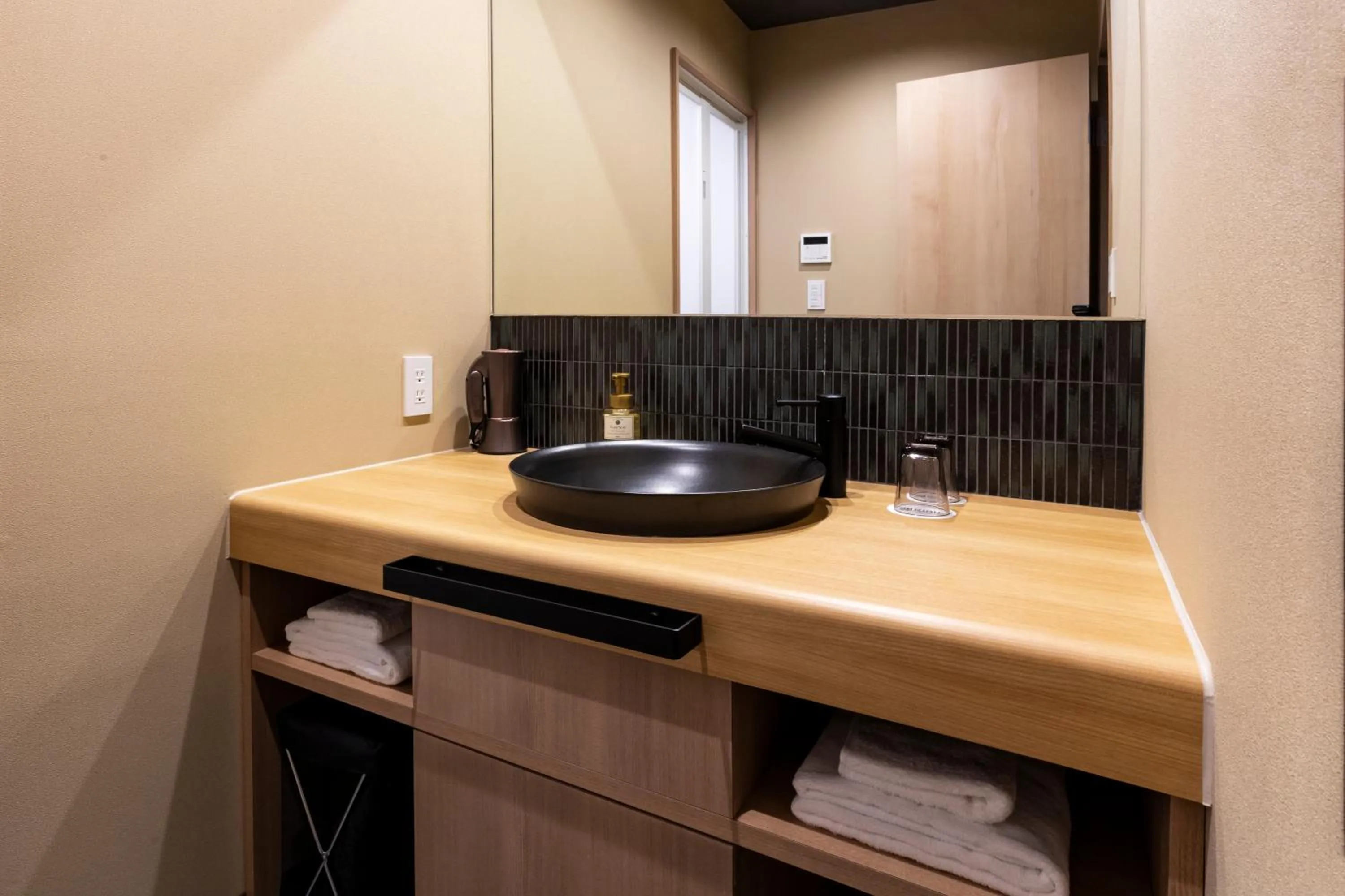 Other in Rinn Shirakawa South