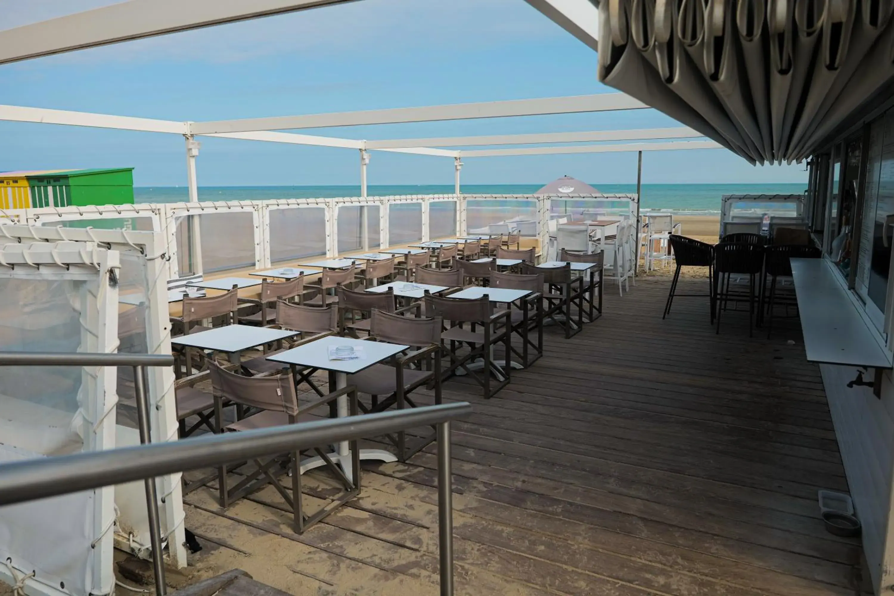 Restaurant/places to eat in Hôtel Merveilleux Côté Mer Restaurant/places to eat in Hôtel Merveilleux Côté Mer