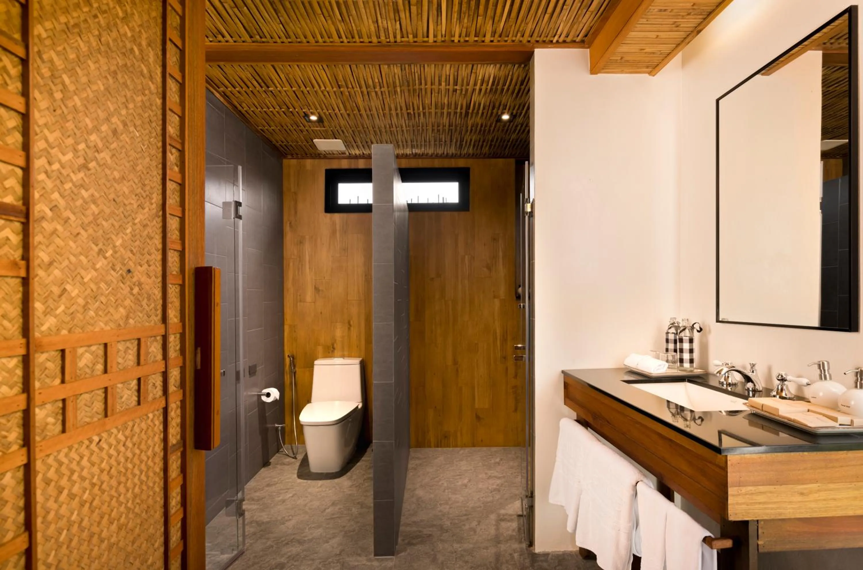 Toilet in Venice Krabi Villa Resort