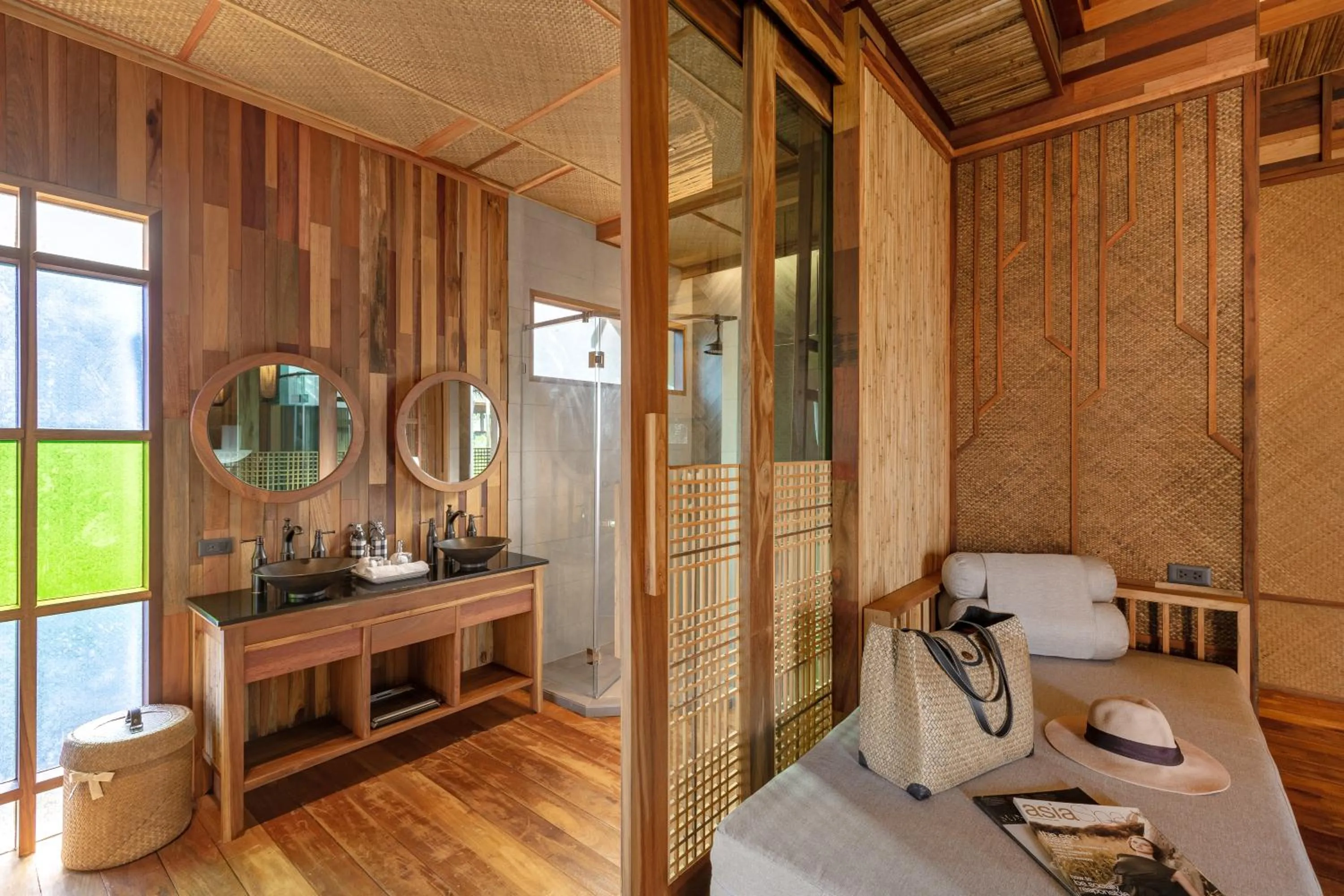 Bed in Venice Krabi Villa Resort