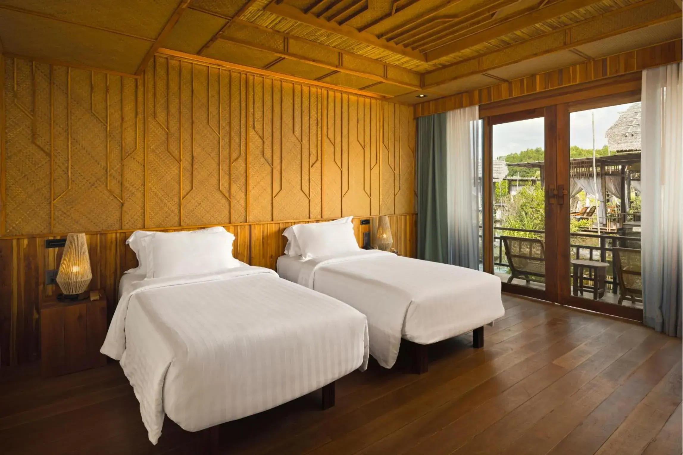 Garden view, Bed in Venice Krabi Villa Resort Garden view, Bed in Venice Krabi Villa Resort