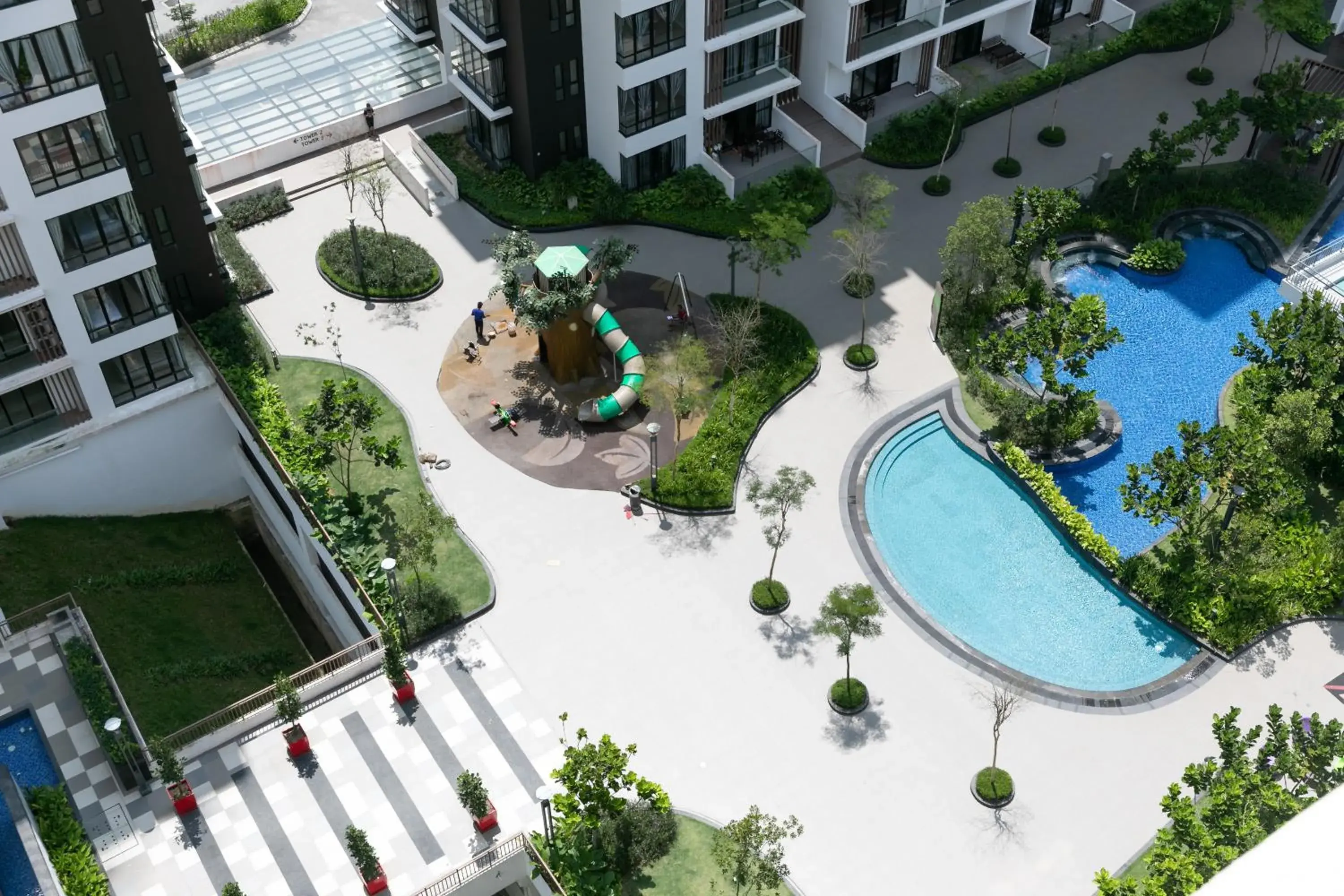 Pool view in Sky Loft@Midhill Genting Highlands (Free Wi-Fi) Pool view in Sky Loft@Midhill Genting Highlands (Free Wi-Fi)