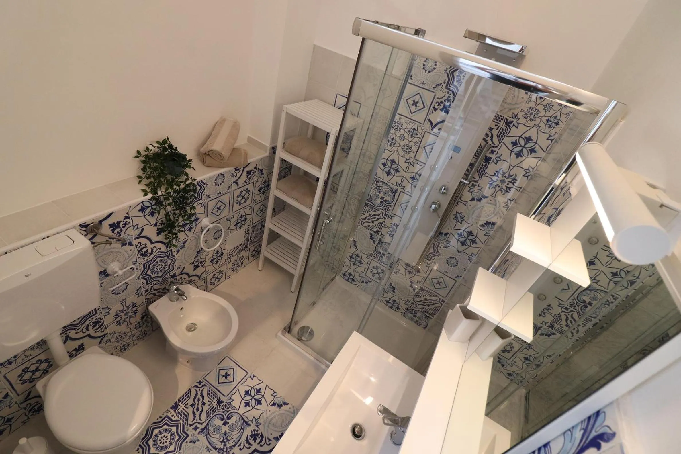 Toilet, Bathroom in Casa Vacanze aura a Otranto 4 posti