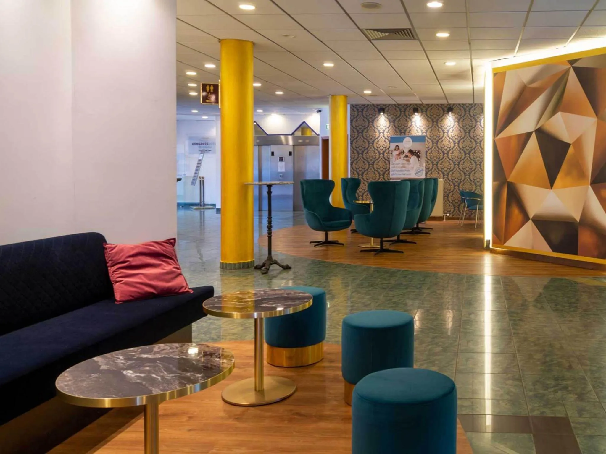 Lobby or reception in Trip Inn Kongresshotel Frankfurt-Rodgau