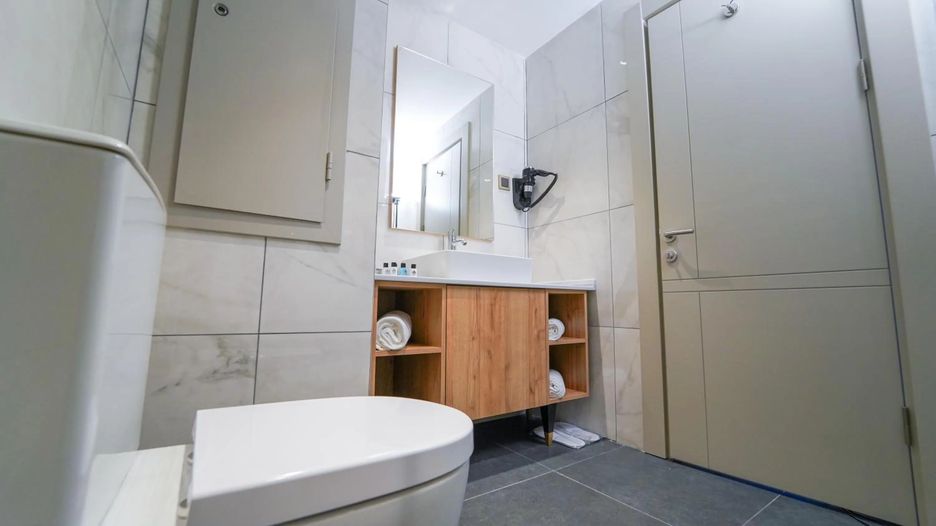 Toilet in Grand Sirkeci Hotel