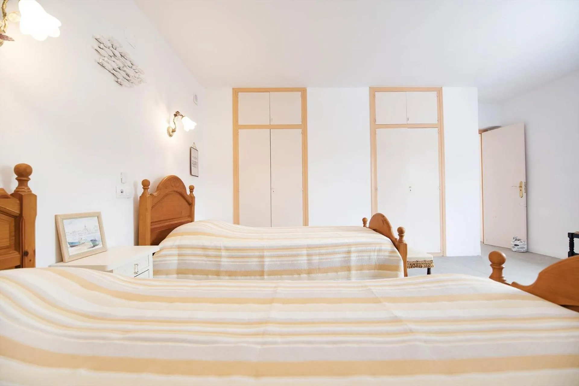 Bed in Sara 8 - free WIFI, chill-out, private pool, private tennis court - by Holiday Rentals Villamar