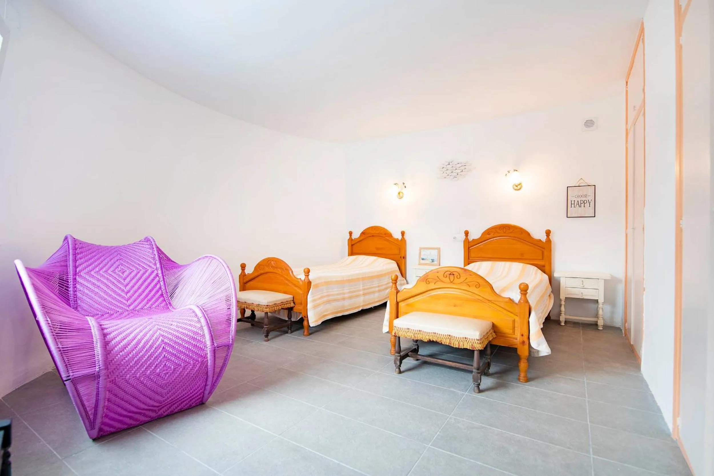 Bed in Sara 8 - free WIFI, chill-out, private pool, private tennis court - by Holiday Rentals Villamar