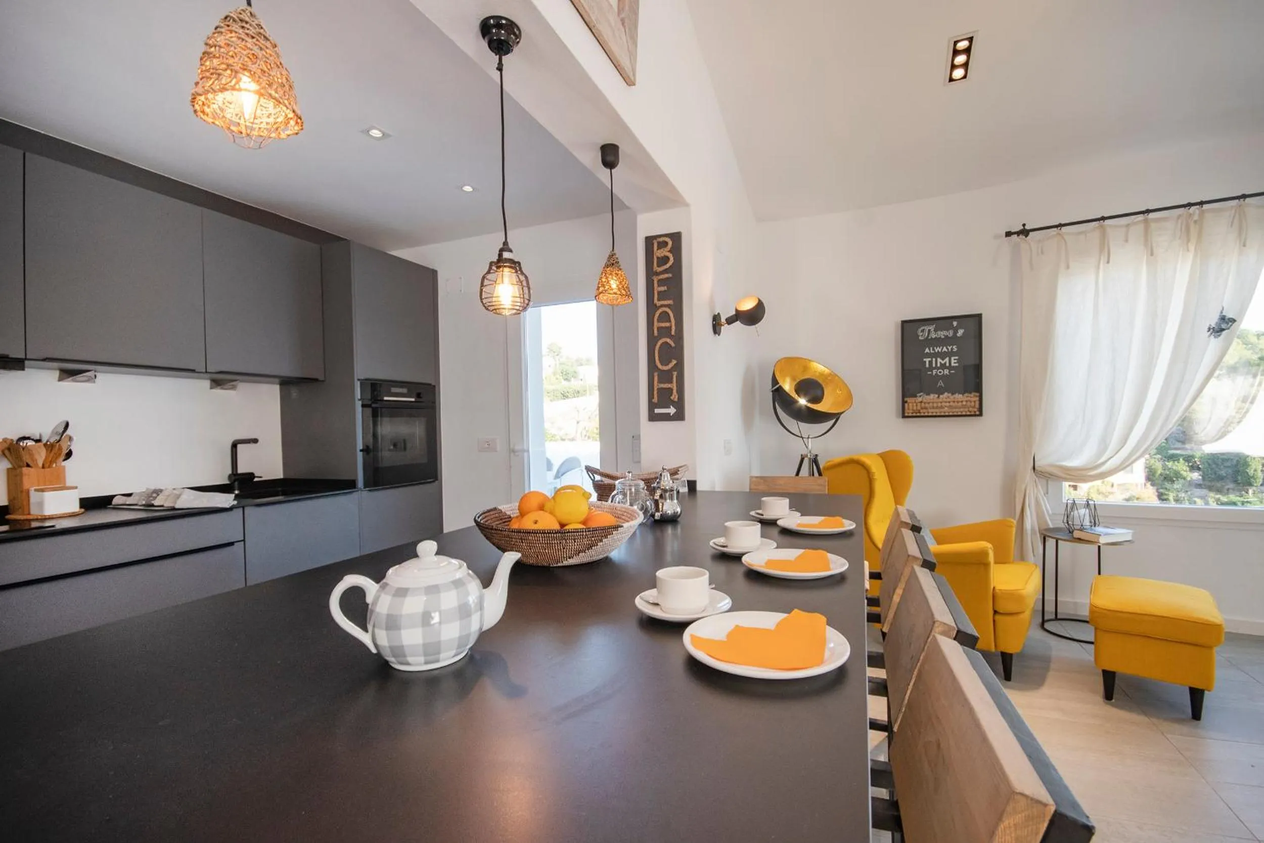 Sara 8 - free WIFI, chill-out, private pool, private tennis court - by Holiday Rentals Villamar