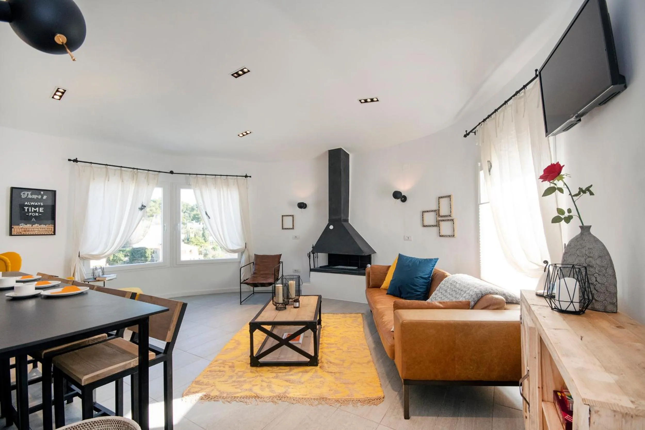 Sara 8 - free WIFI, chill-out, private pool, private tennis court - by Holiday Rentals Villamar