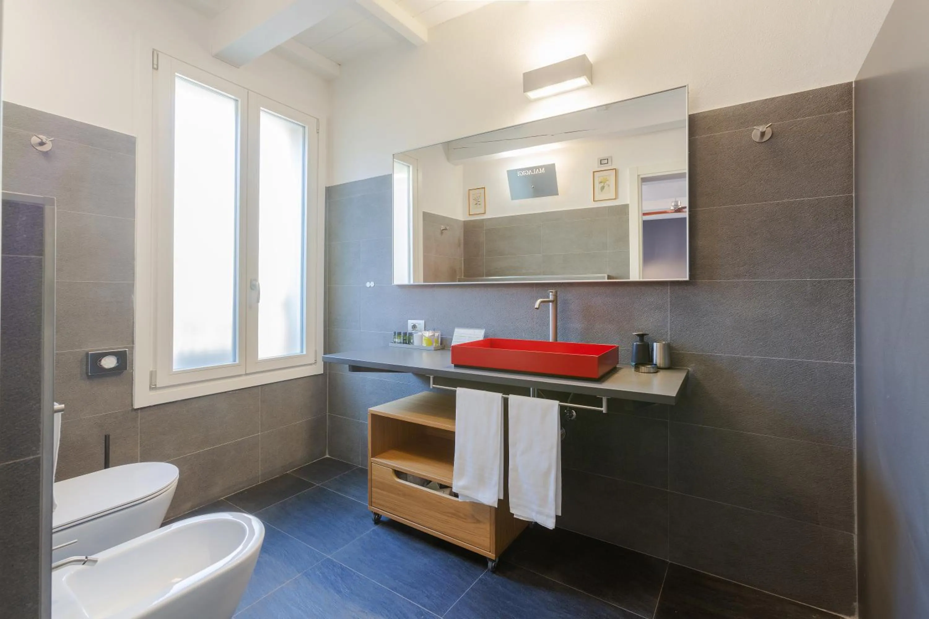 Malagigi Guest House