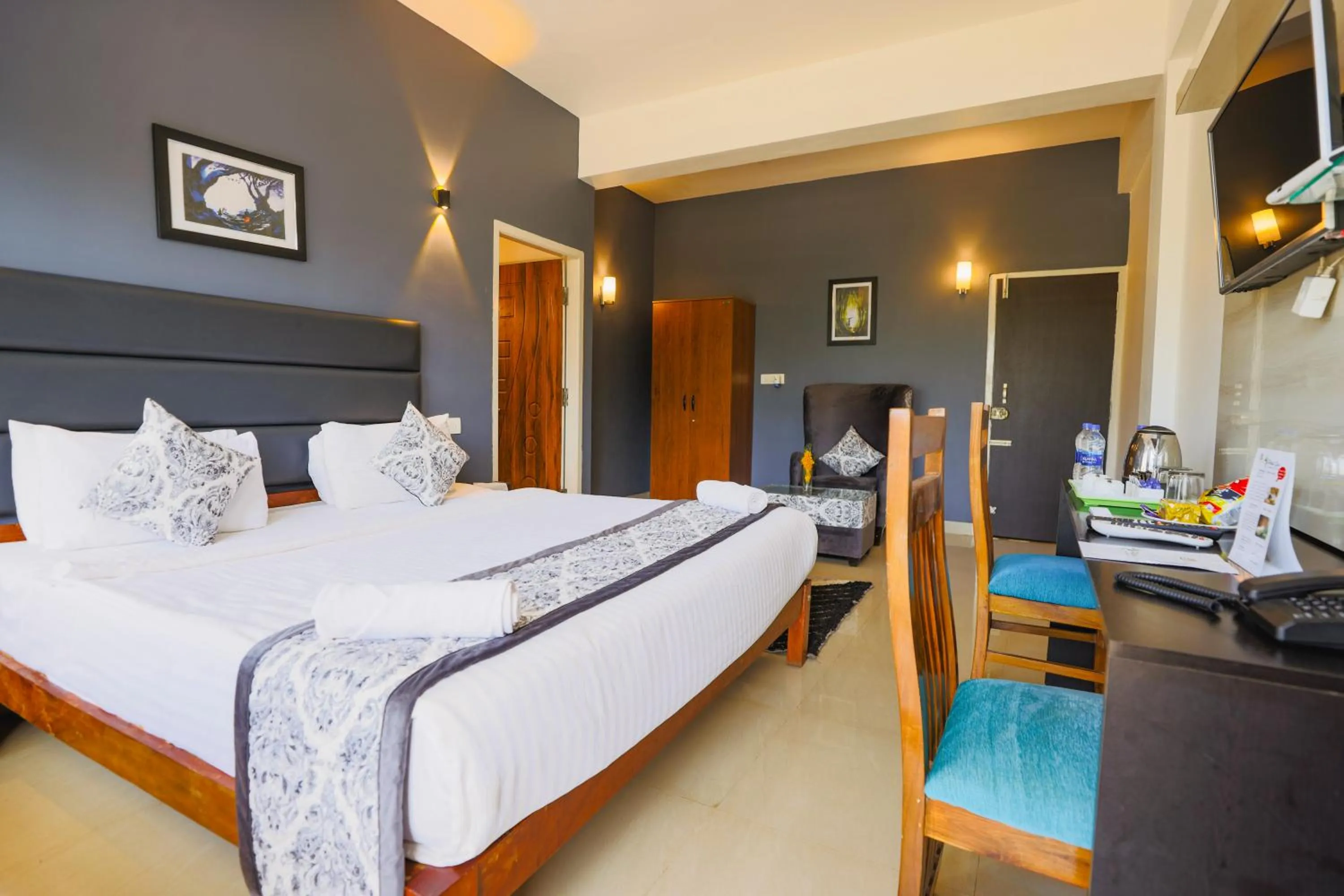 Bed in The Blossom Resort - Chikmagalur