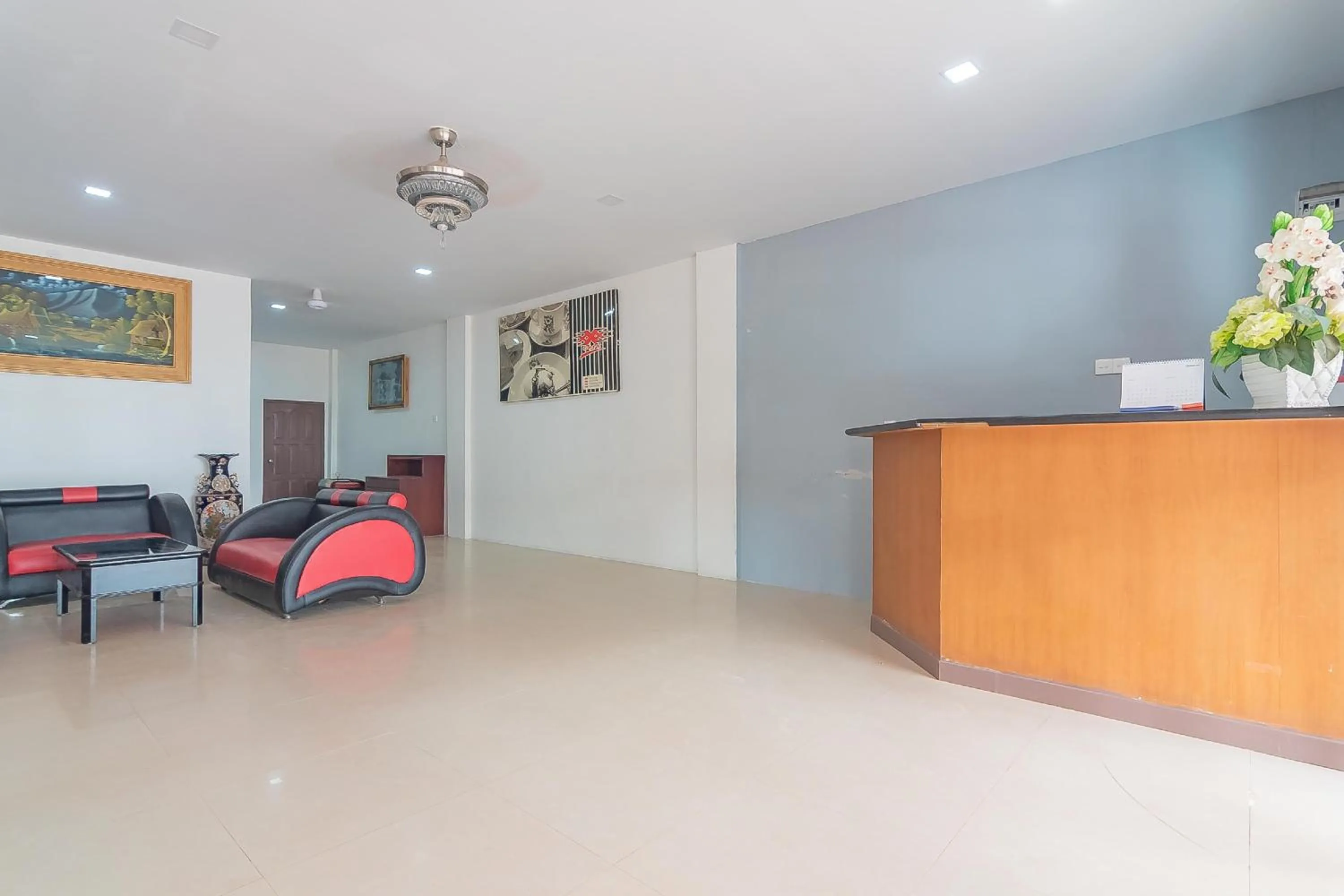 Lobby or reception in RedDoorz @ Pasar Melayu Sagulung Batam