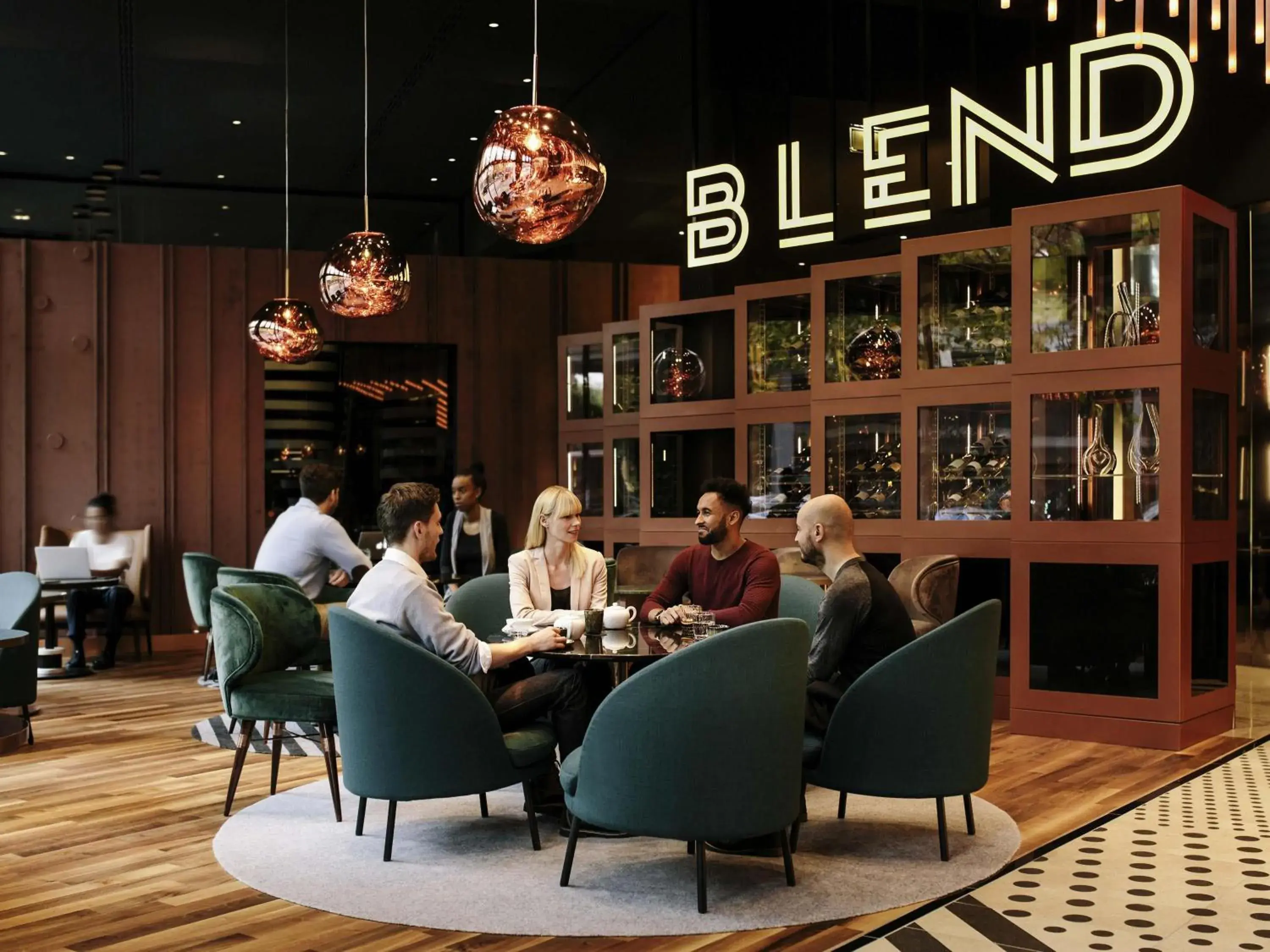 Lounge or bar in Pullman Berlin Schweizerhof Lounge or bar in Pullman Berlin Schweizerhof