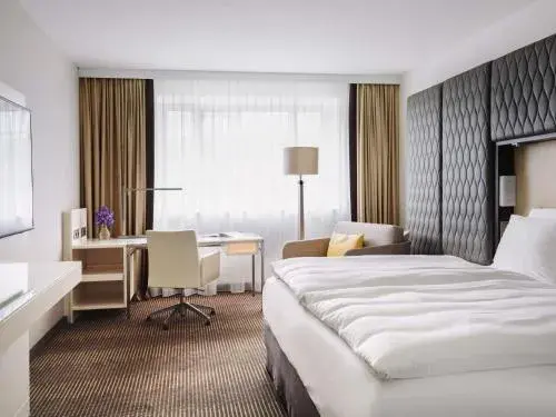 Pullman Berlin Schweizerhof Pullman Berlin Schweizerhof