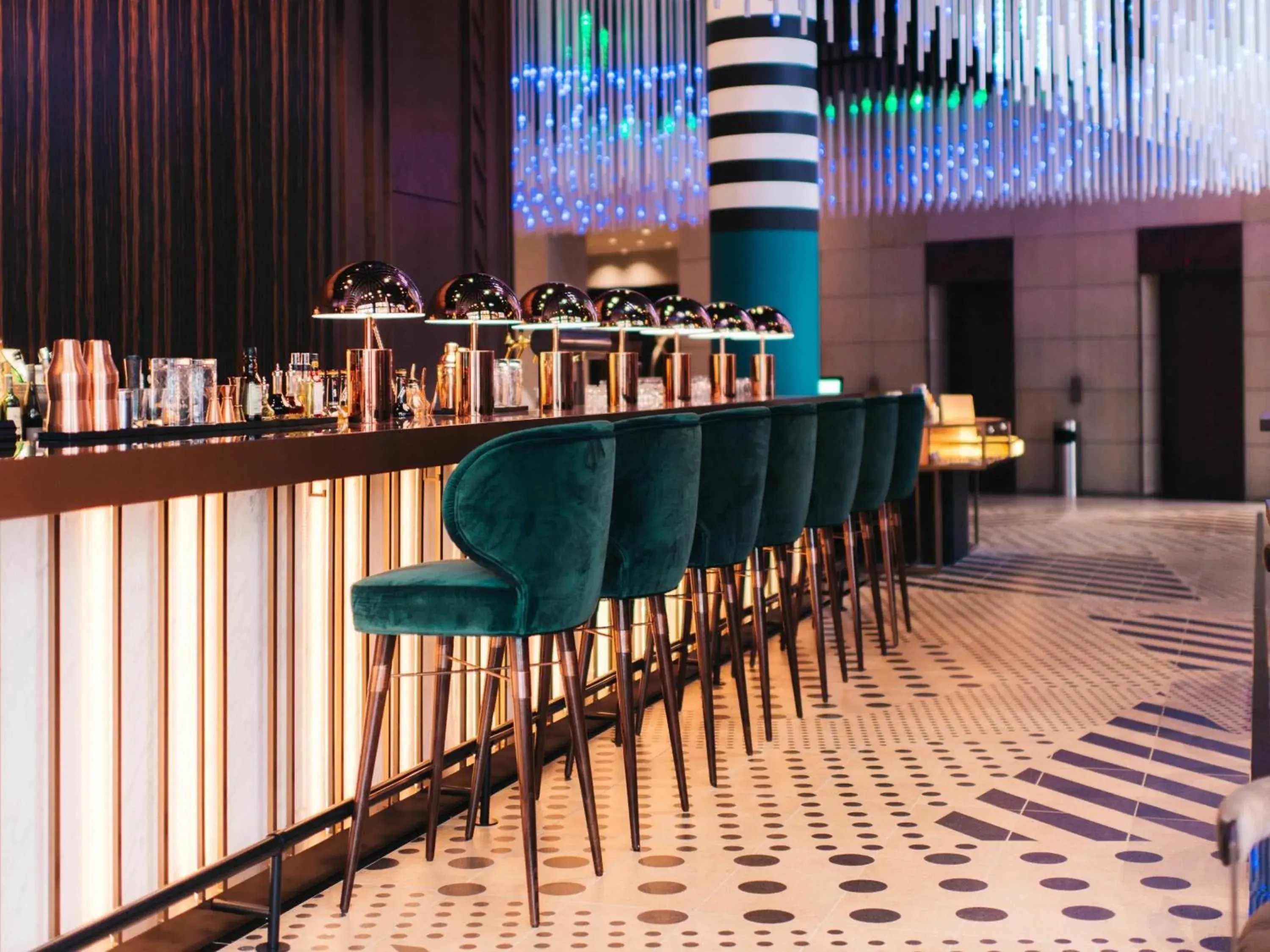 Lounge or bar in Pullman Berlin Schweizerhof Lounge or bar in Pullman Berlin Schweizerhof