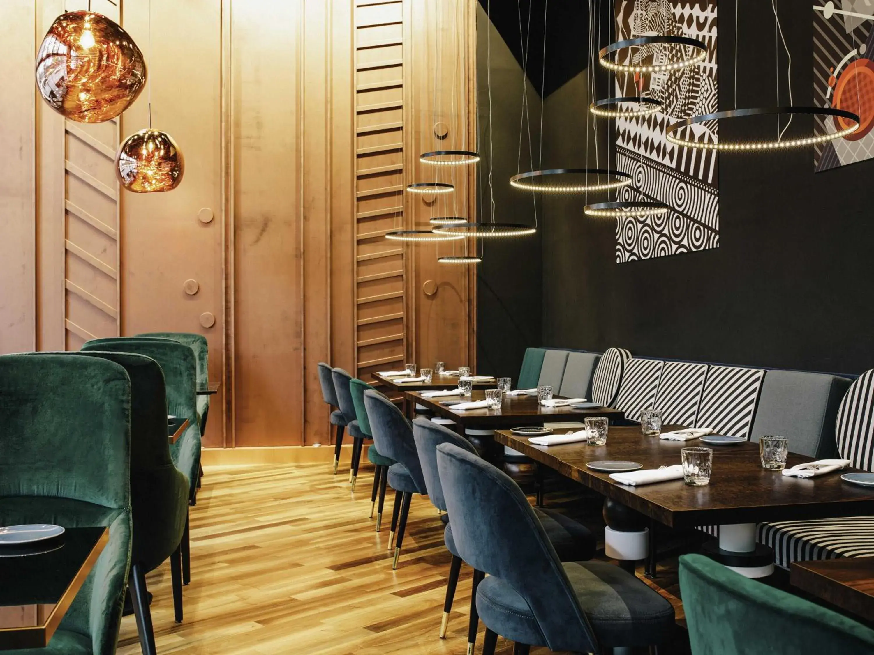 Restaurant/places to eat in Pullman Berlin Schweizerhof Restaurant/places to eat in Pullman Berlin Schweizerhof