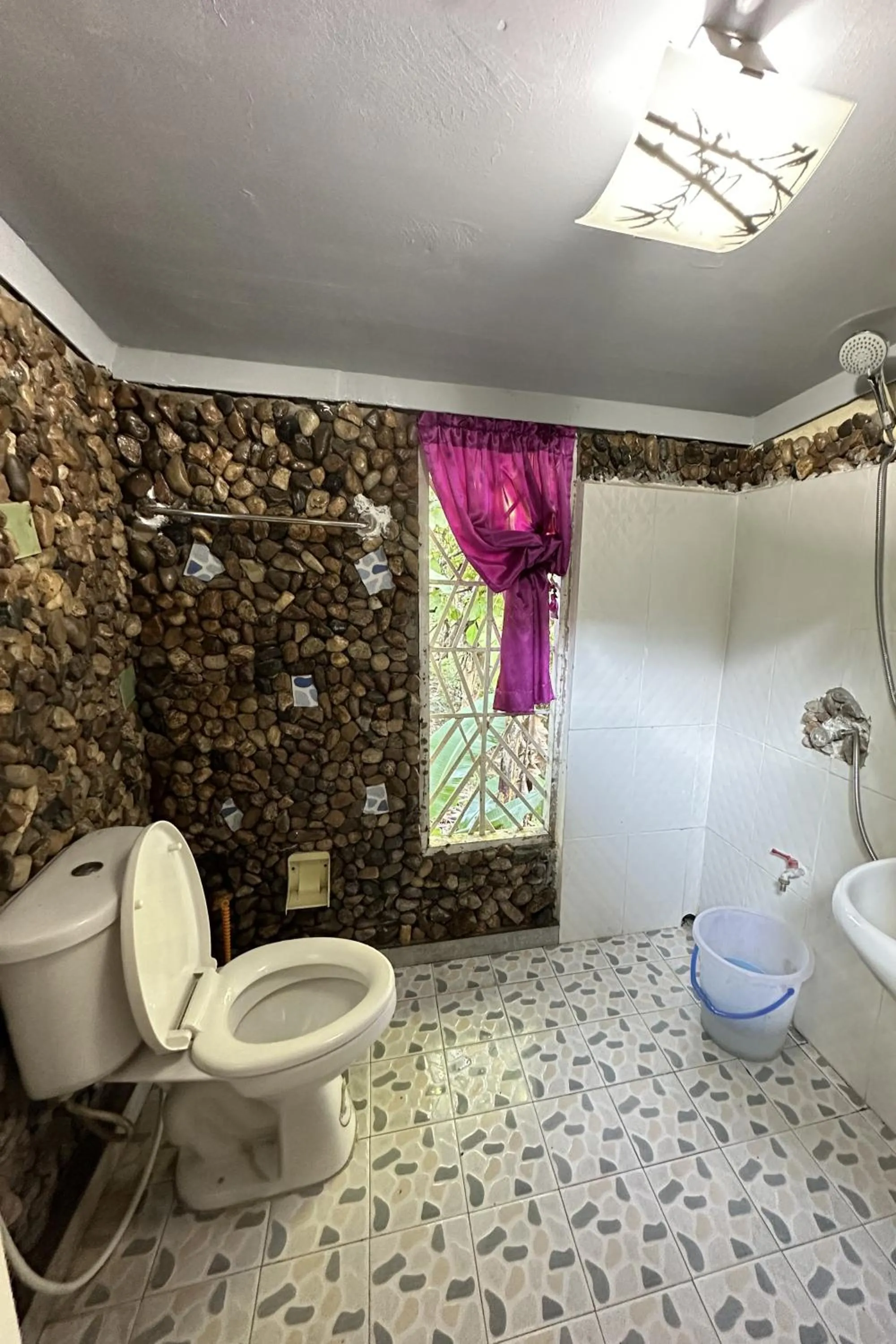 Bathroom in Baansuan Chomchun