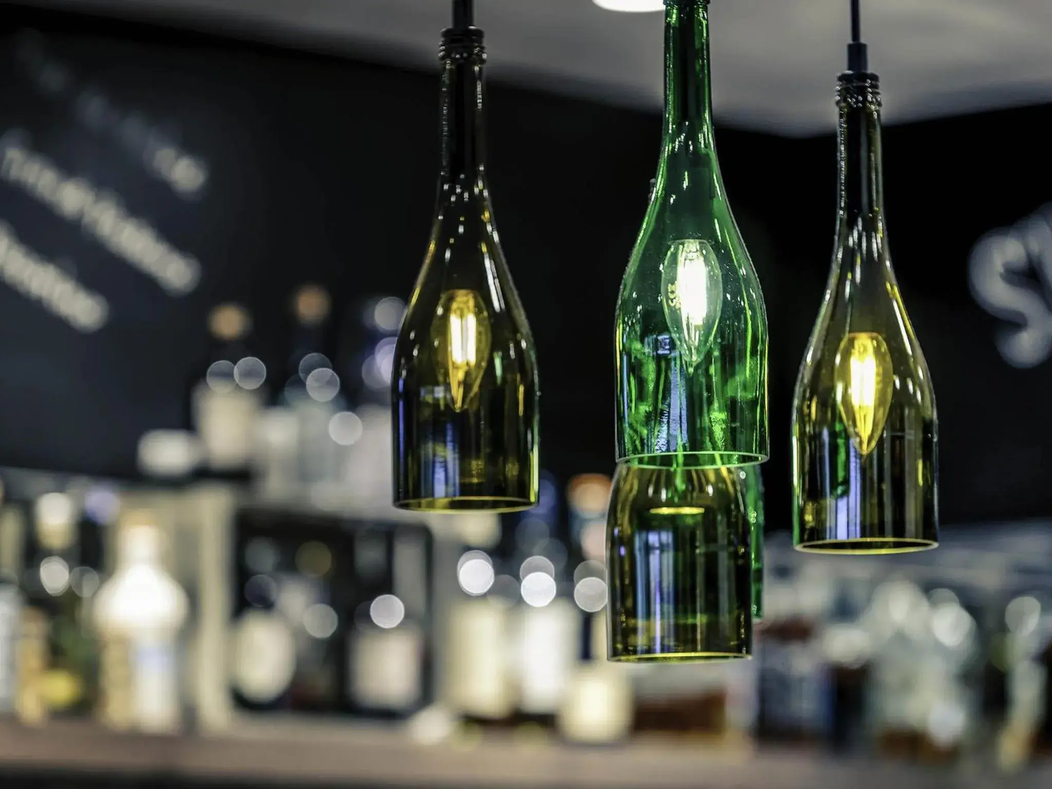 Lounge or bar in Mercure Hotel & Residenz Berlin Checkpoint Charlie Lounge or bar in Mercure Hotel & Residenz Berlin Checkpoint Charlie