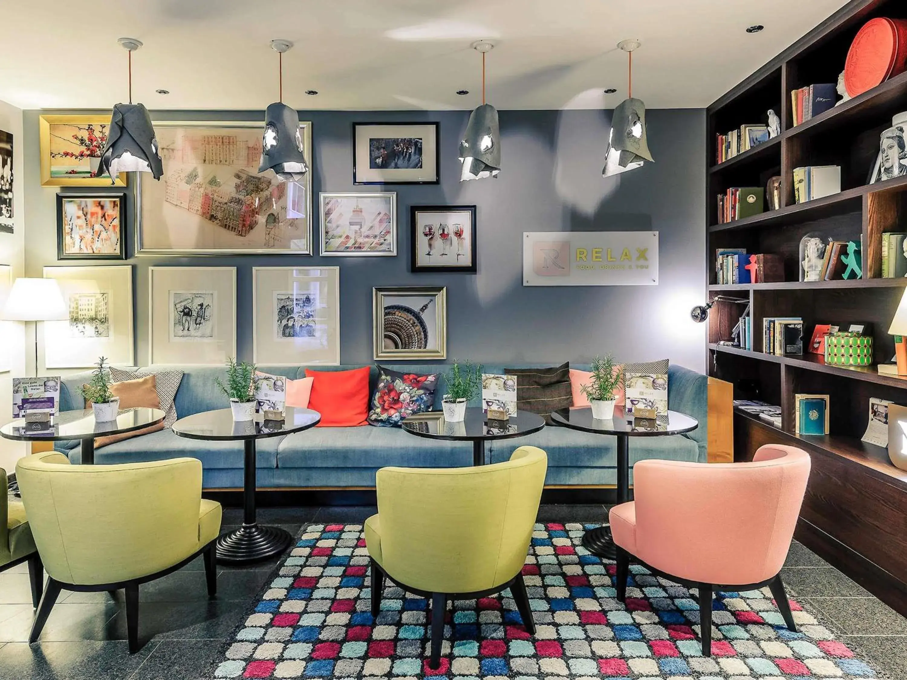 Property building in Mercure Hotel & Residenz Berlin Checkpoint Charlie Property building in Mercure Hotel & Residenz Berlin Checkpoint Charlie