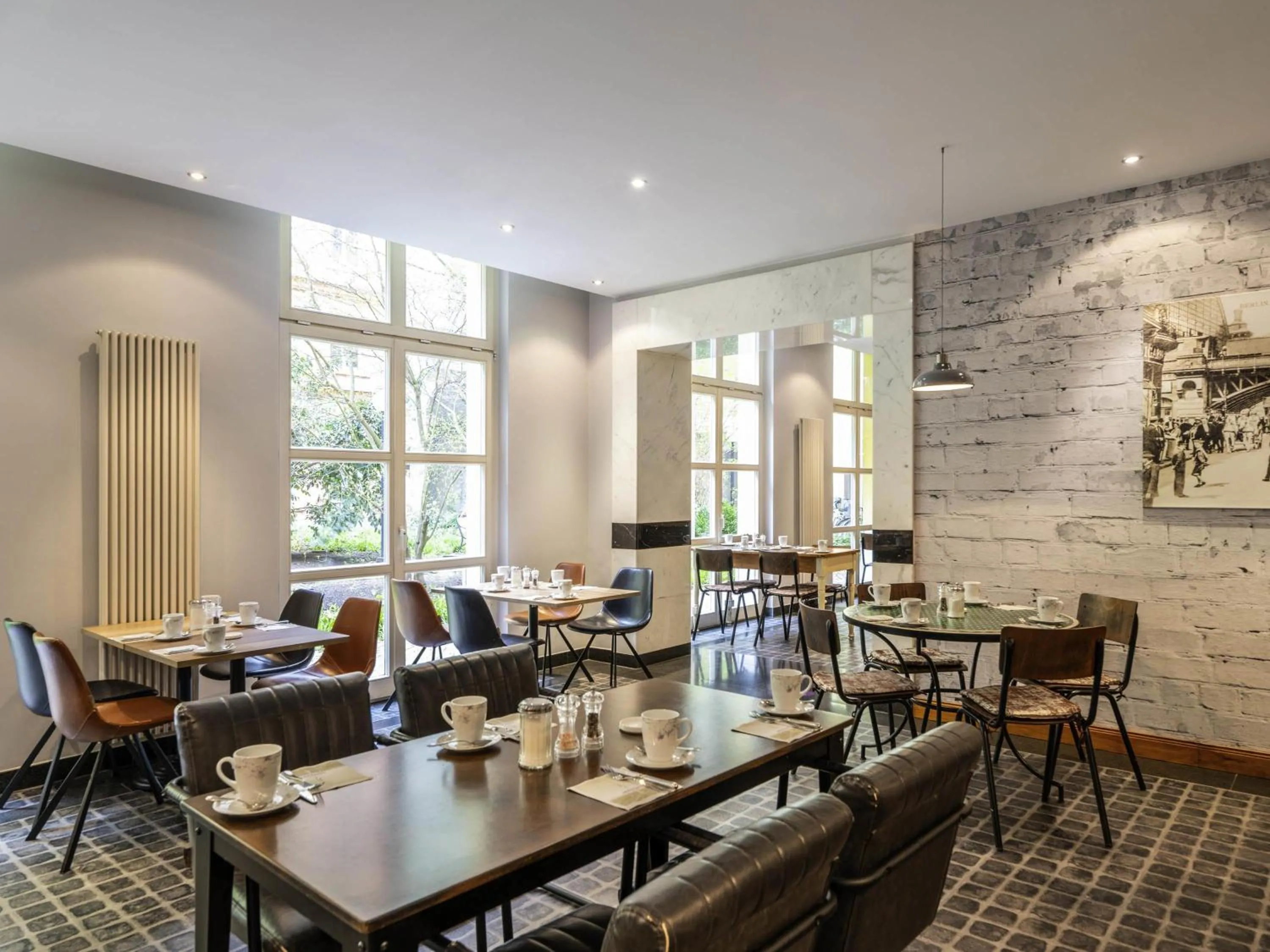 Breakfast in Mercure Hotel & Residenz Berlin Checkpoint Charlie