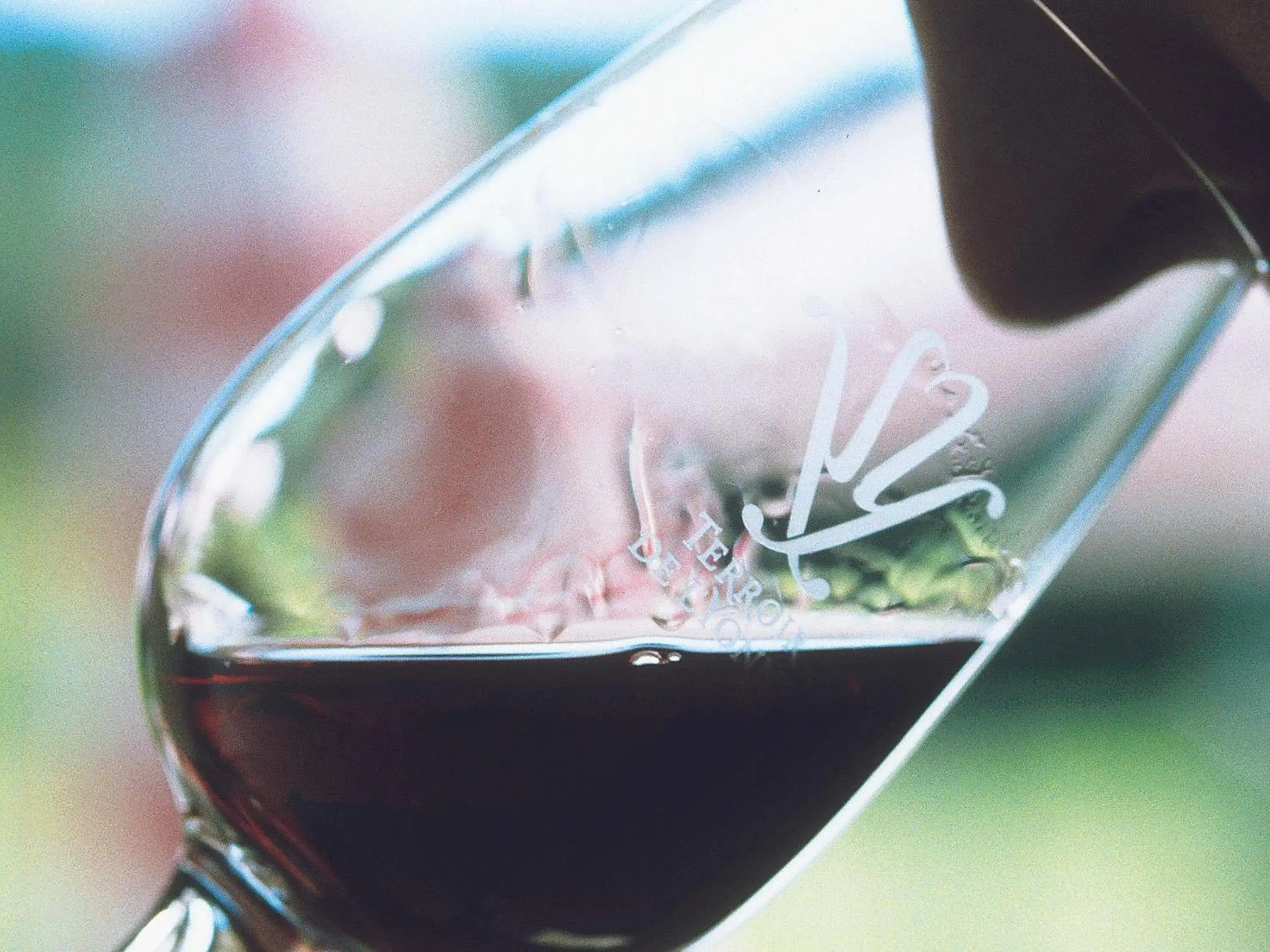 Lounge or bar in Mercure Hotel & Residenz Berlin Checkpoint Charlie Lounge or bar in Mercure Hotel & Residenz Berlin Checkpoint Charlie