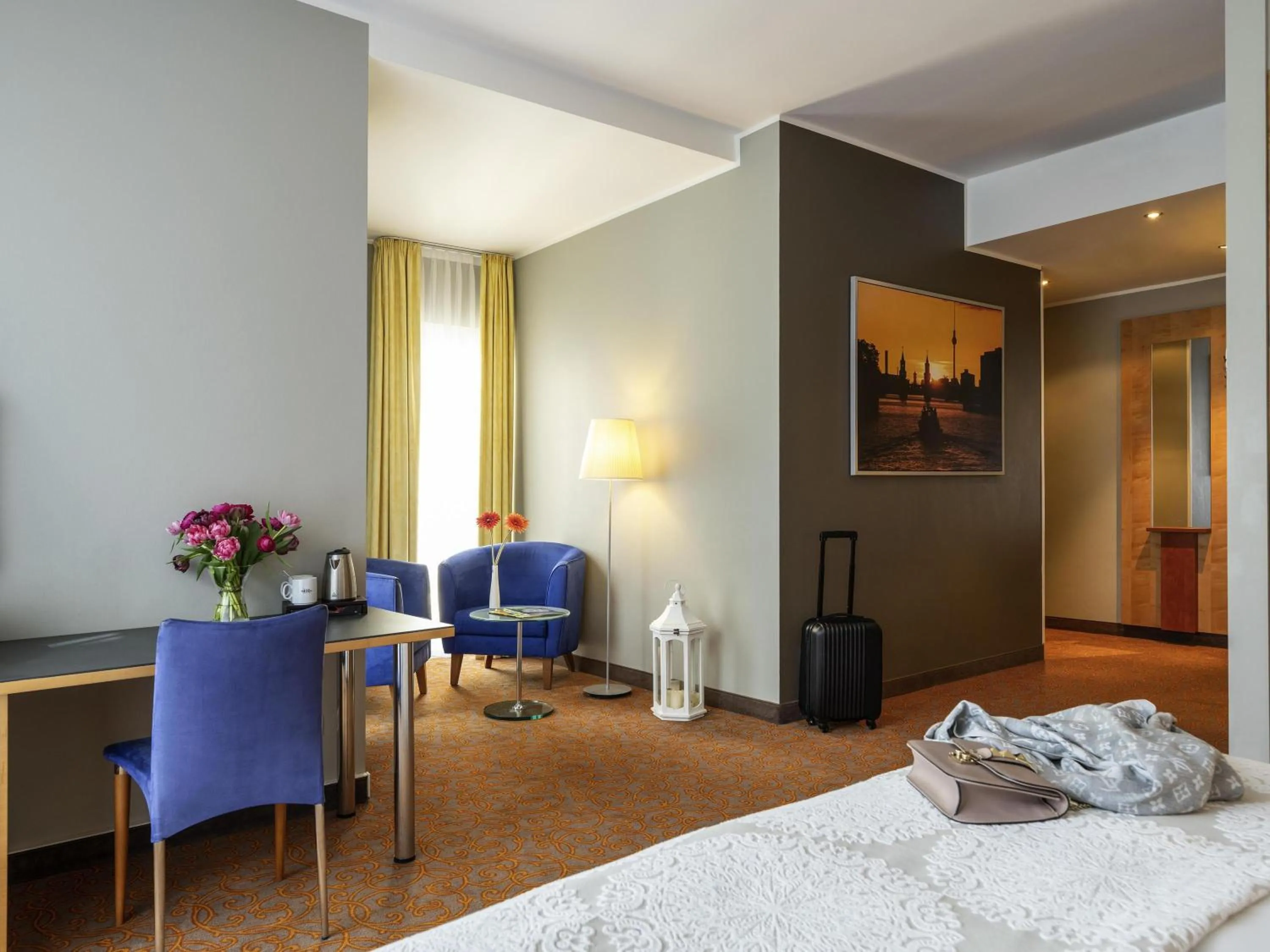 Bedroom, Bed in Mercure Hotel & Residenz Berlin Checkpoint Charlie