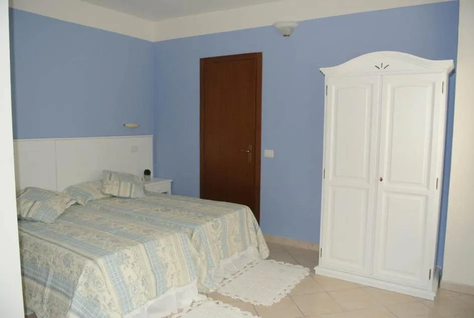 Photo of the whole room, Bed in La Locanda Al Lago