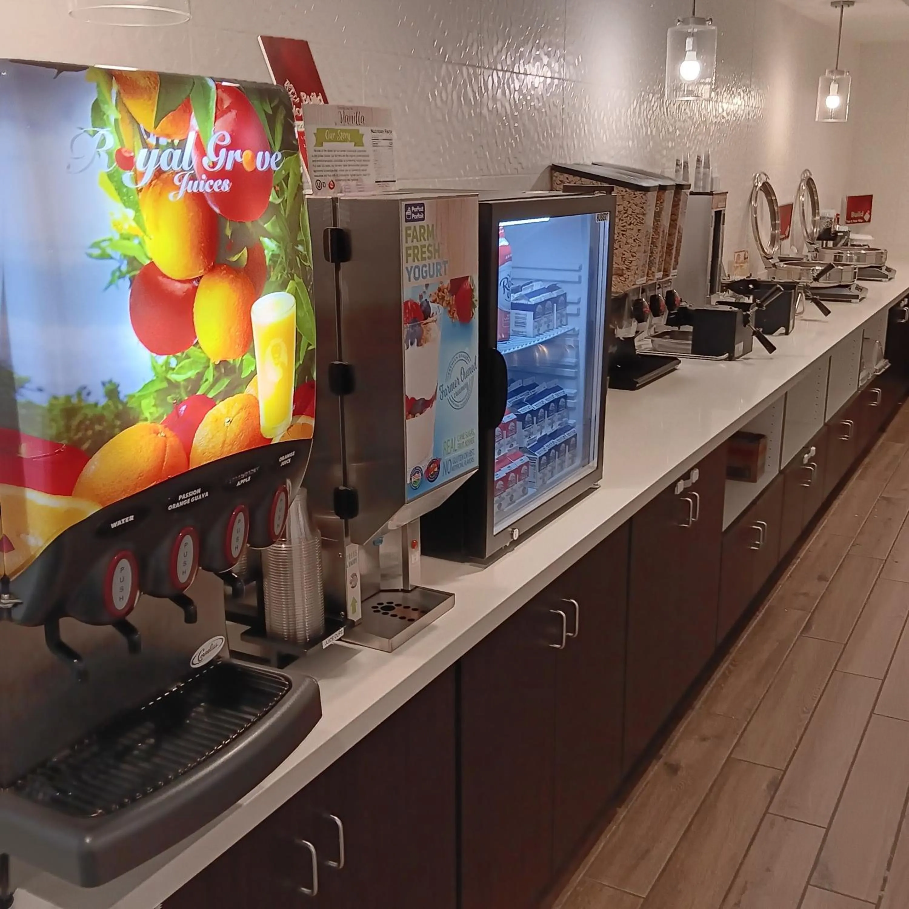 Breakfast in Best Western Plus Coachella Valley Inn & Suites