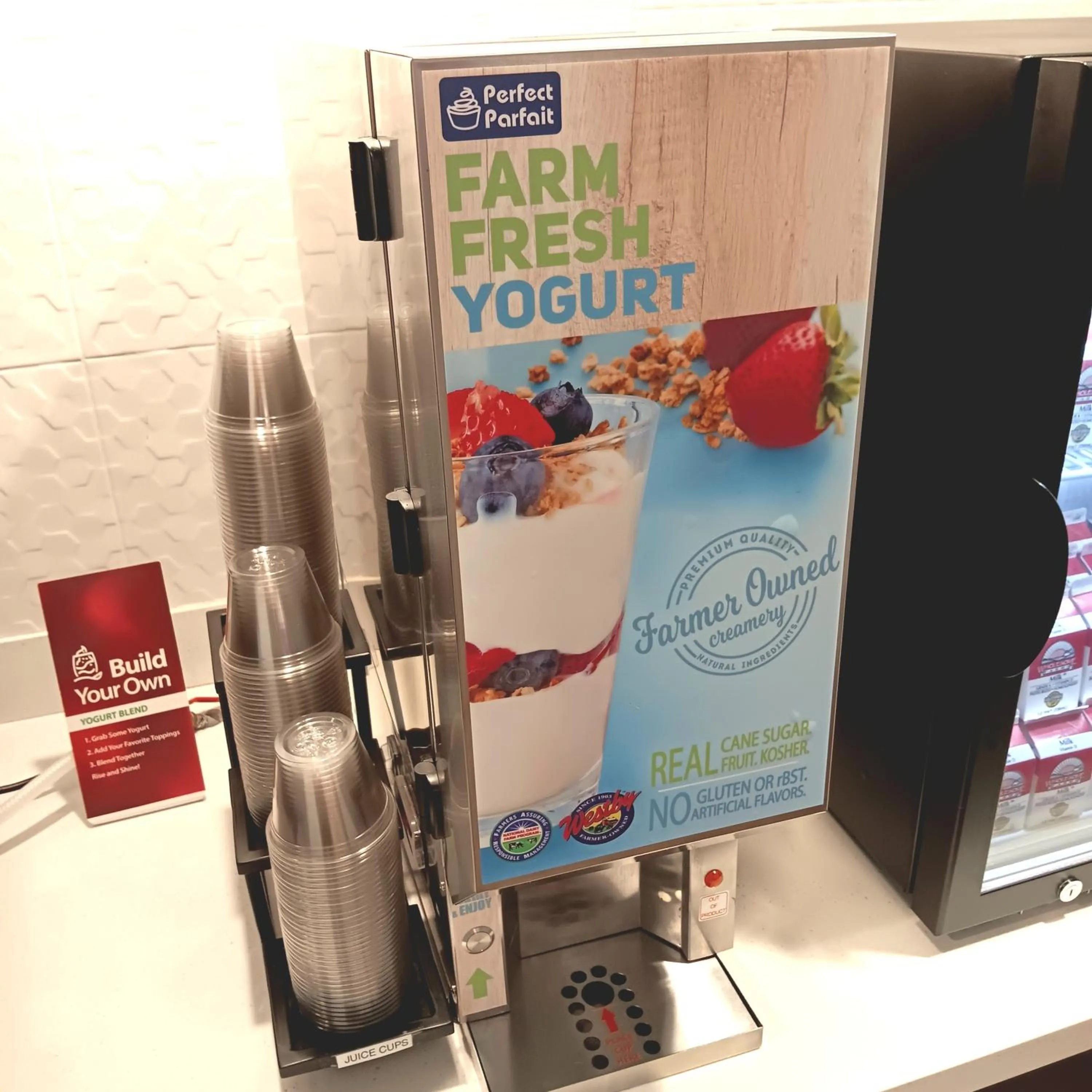 Breakfast in Best Western Plus Coachella Valley Inn & Suites